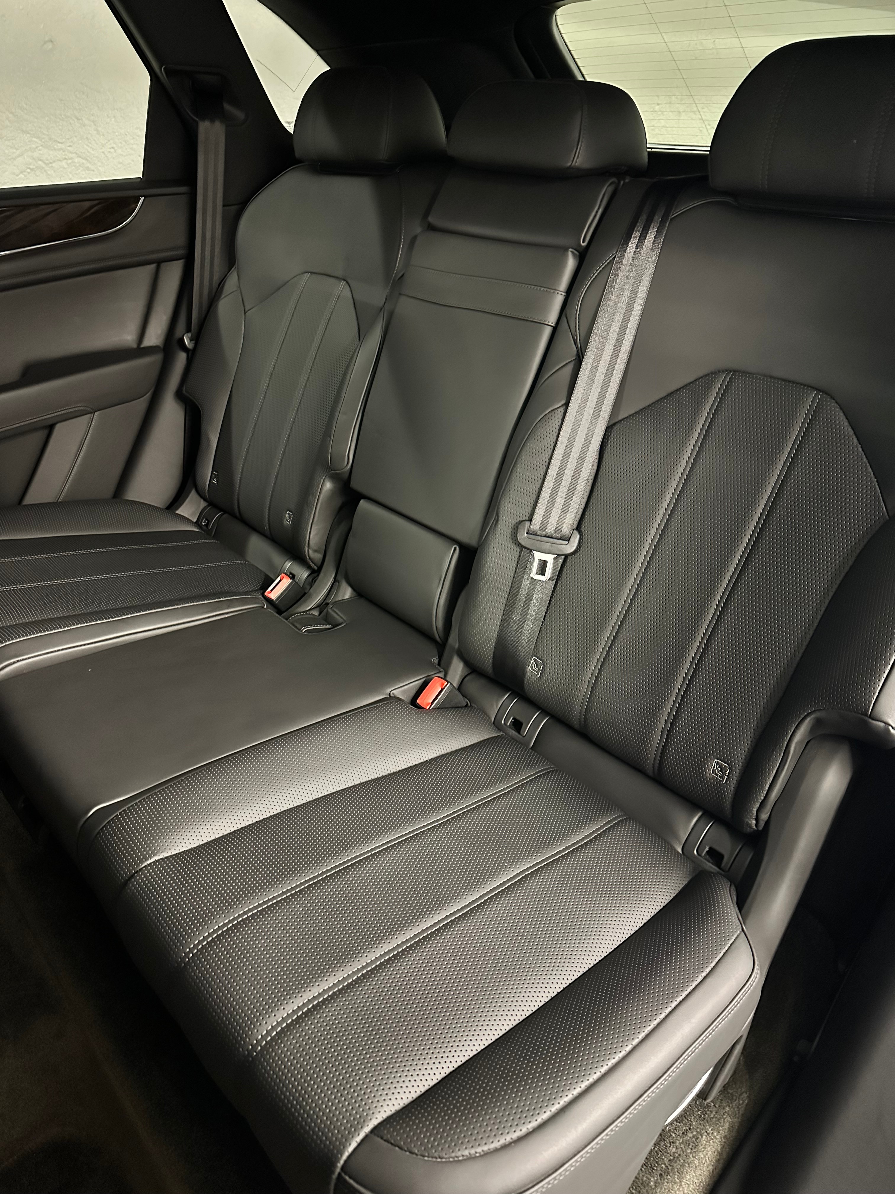 Image BENTLEY BENTAYGA Bentayga V6 Hybrid