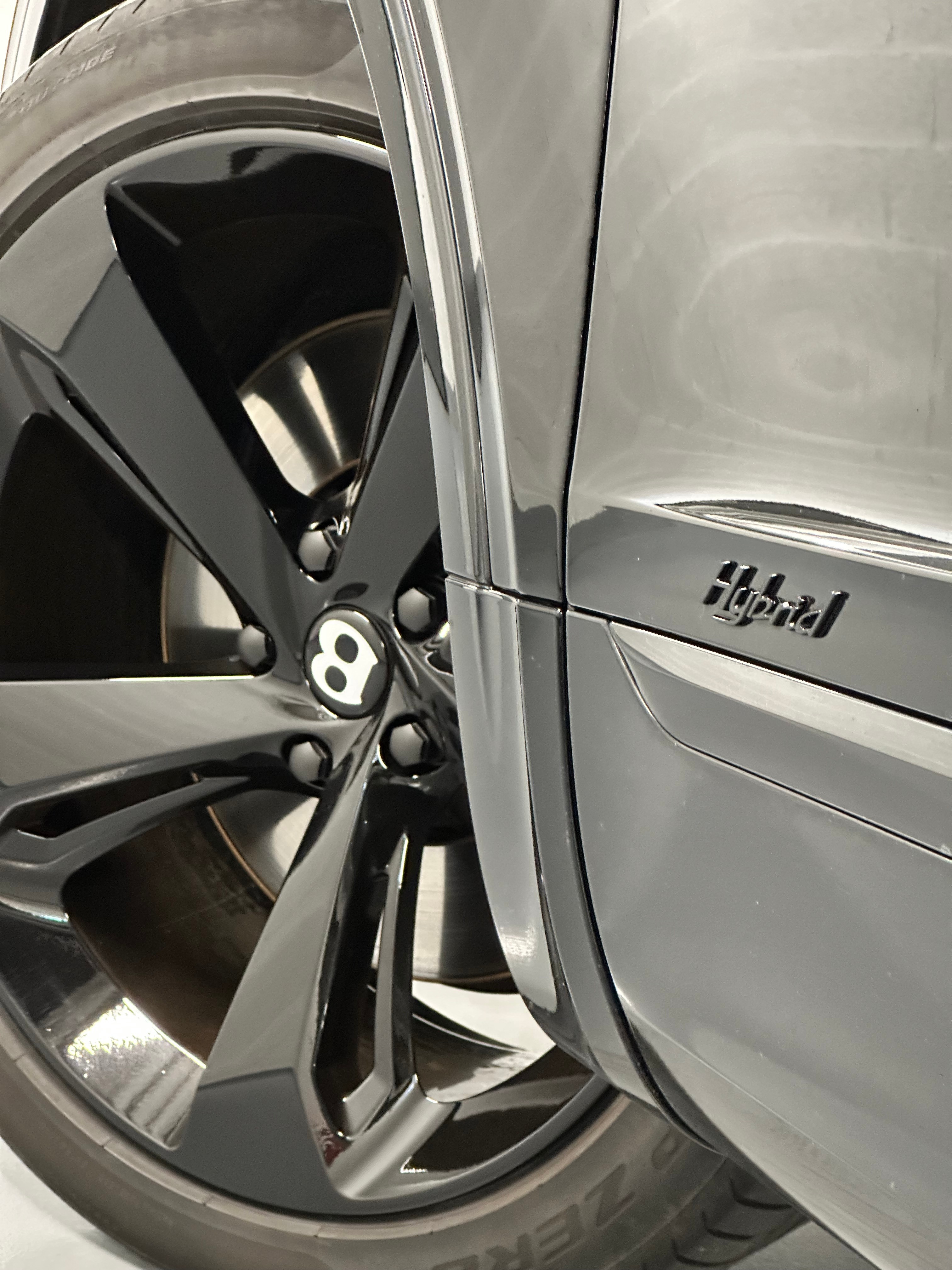 Image BENTLEY BENTAYGA Bentayga V6 Hybrid