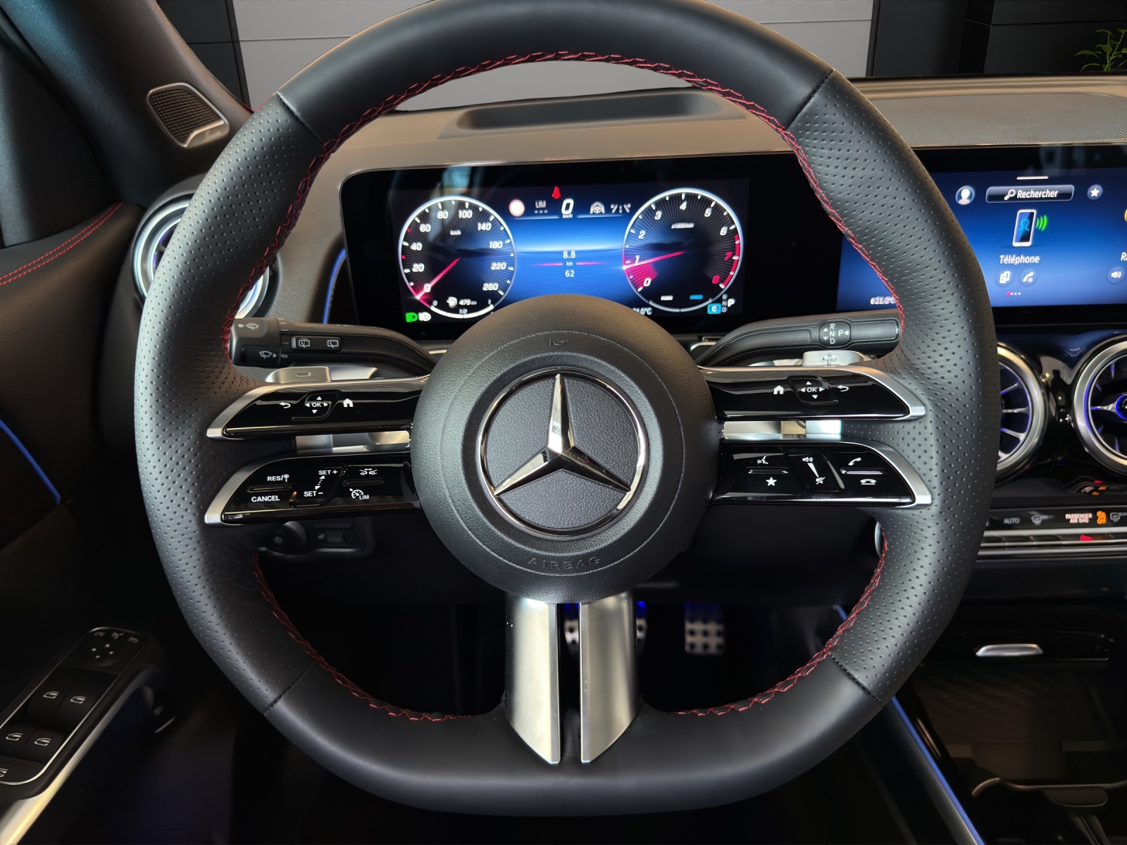 Image MERCEDES-BENZ GLB-220 GLB 220 4Matic 8G-Tronic