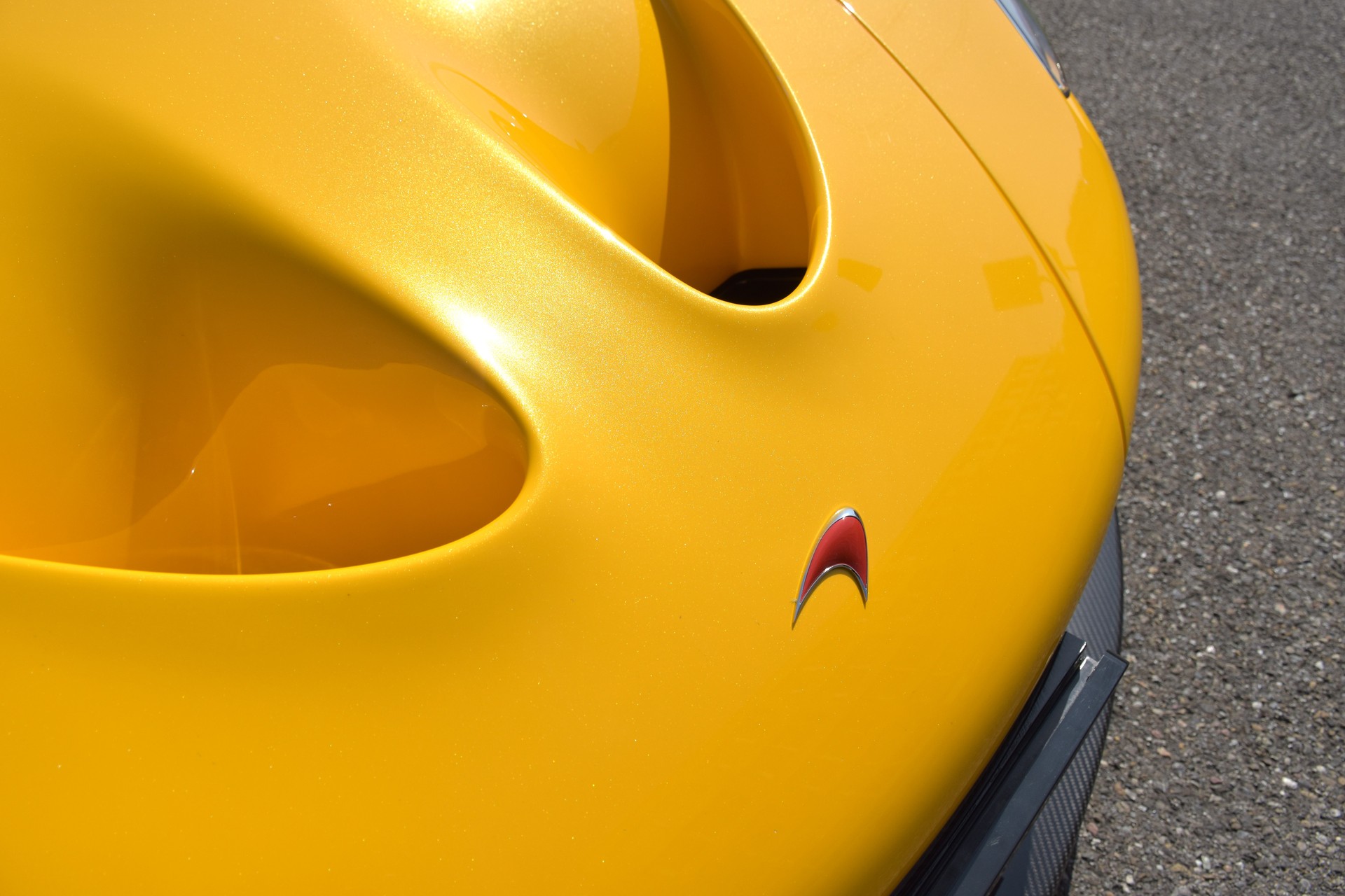 McLAREN P1™-image-7