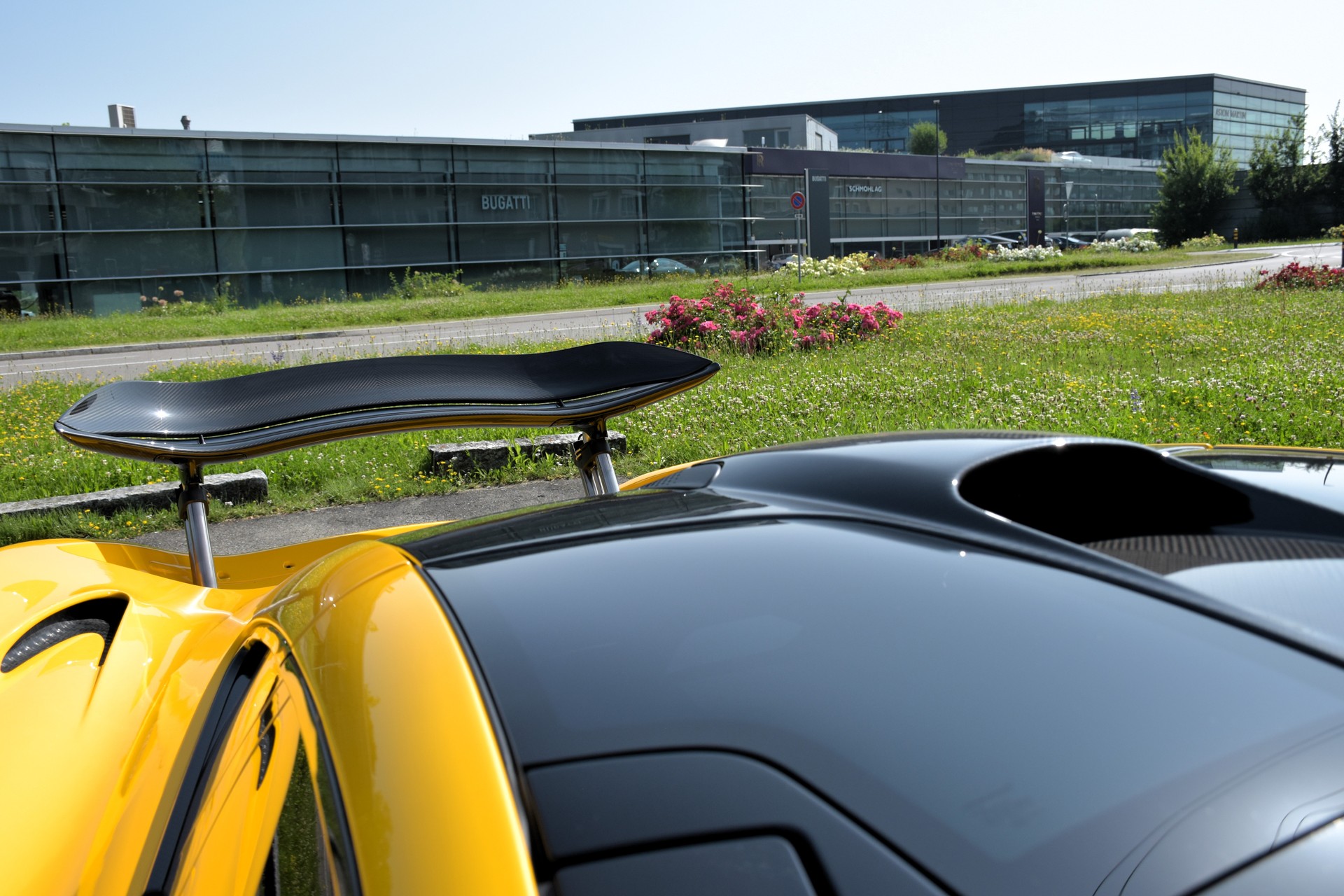 McLAREN P1™-image-10
