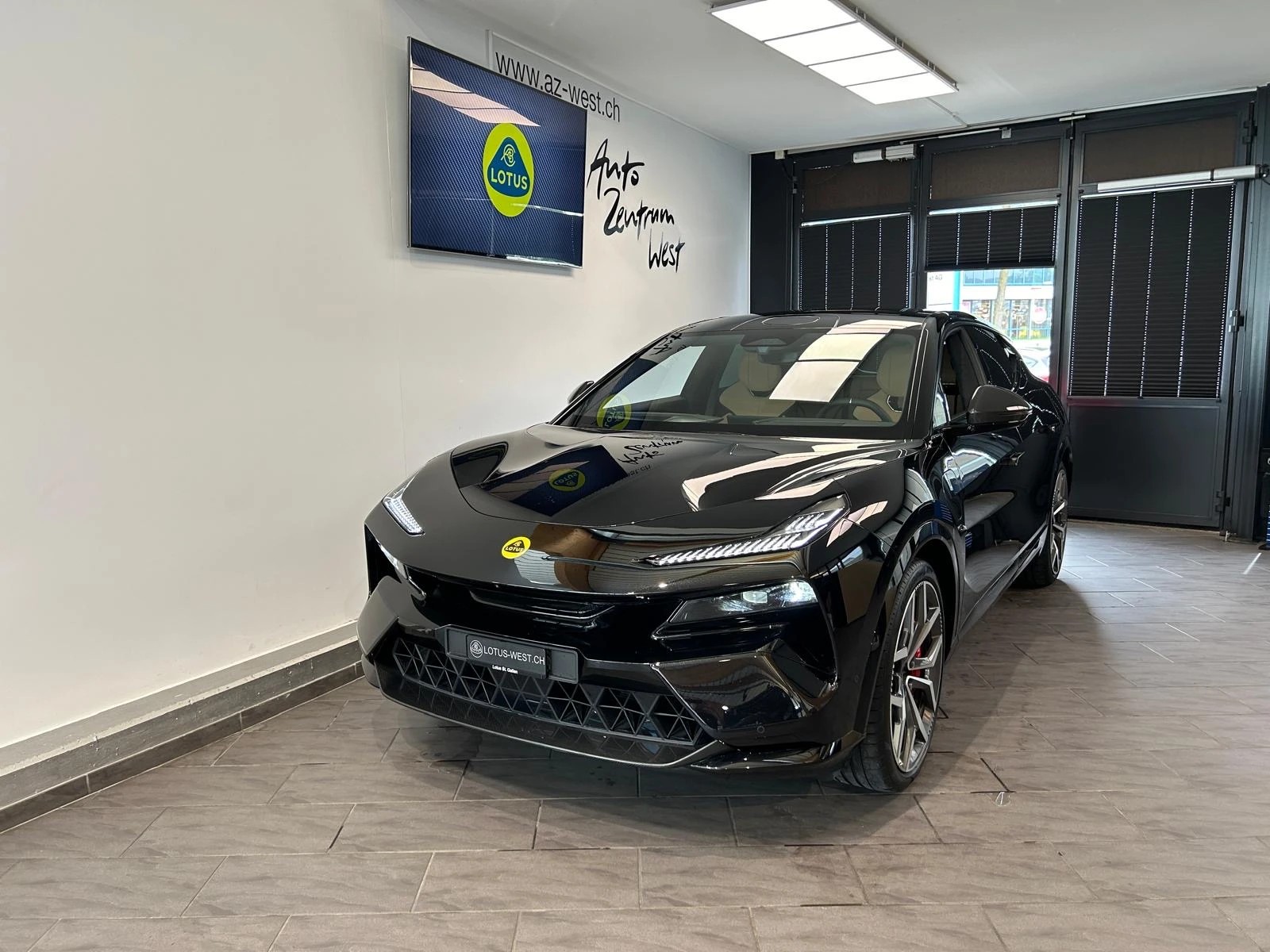 LOTUS Eletre 112kWh R
