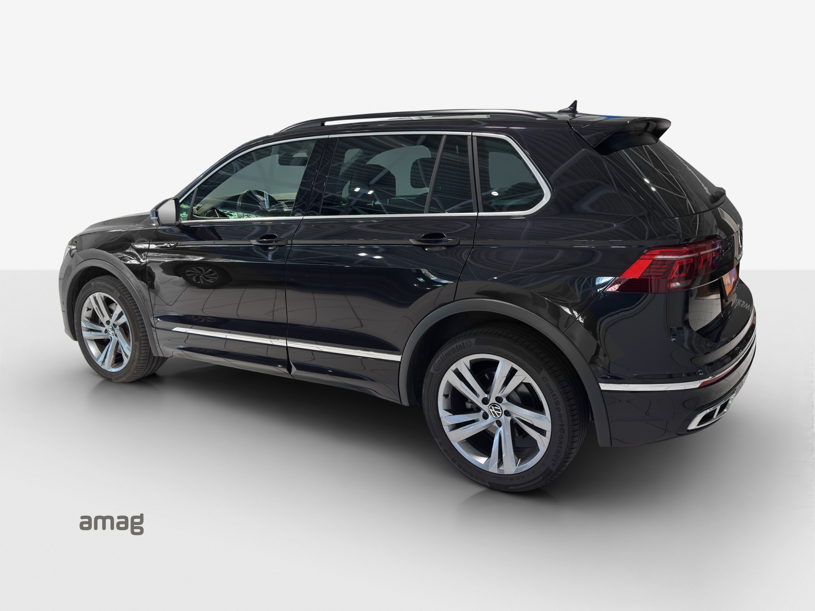 VW Tiguan 2.0TSI R-Line 4Motion DSG-showroom-element-2