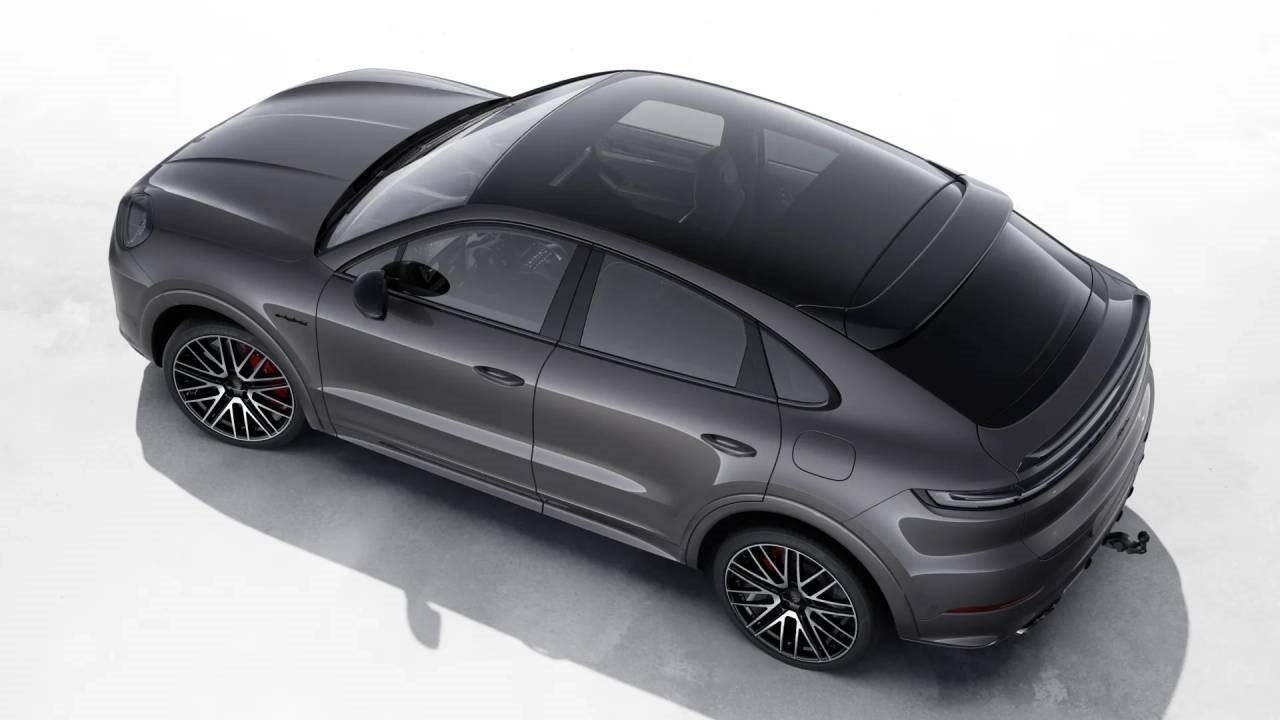 PORSCHE CAYENNE Turbo E-Hybrid Coupé-showroom-element-3