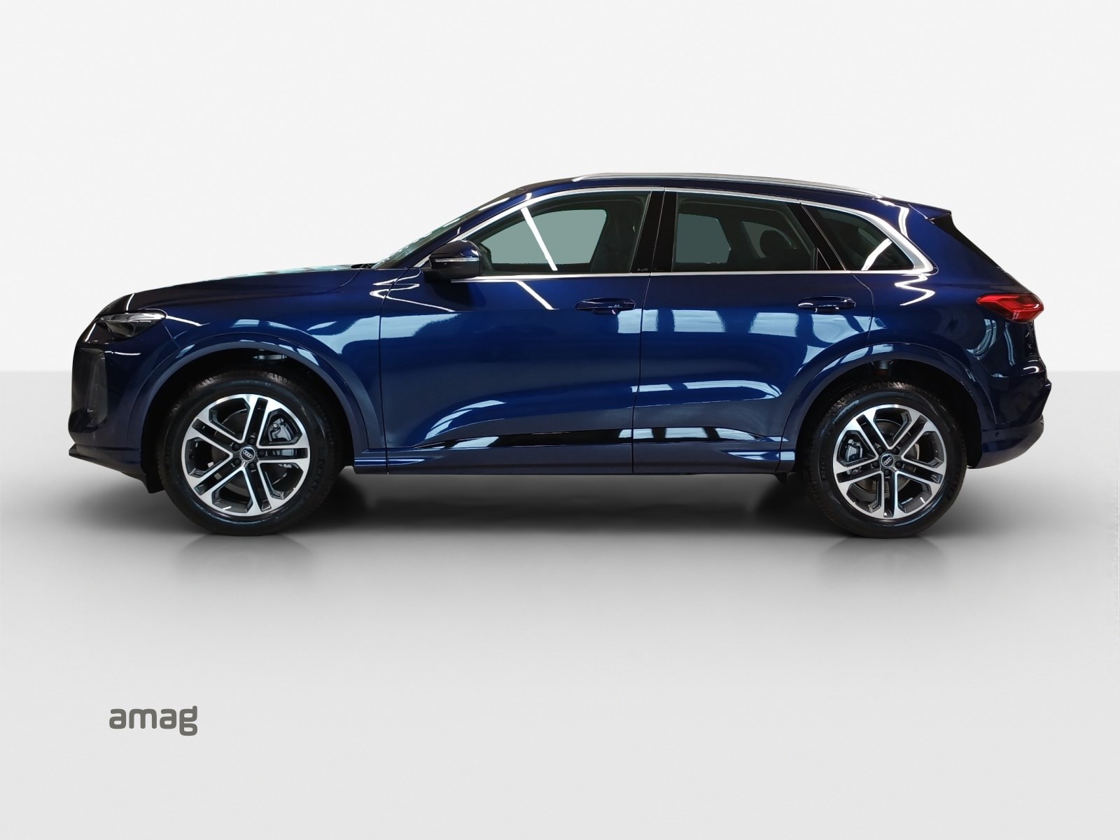 AUDI Q5 TFSI quatto 150 kW S-tronic-showroom-element-1