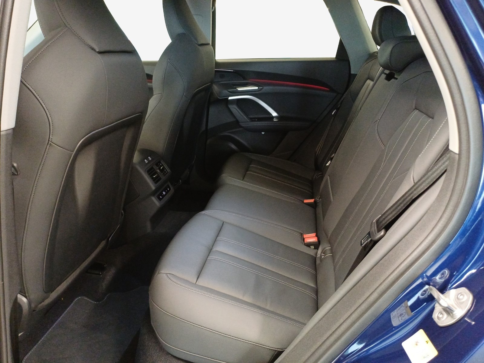 AUDI Q5 TFSI quatto 150 kW S-tronic-image-11