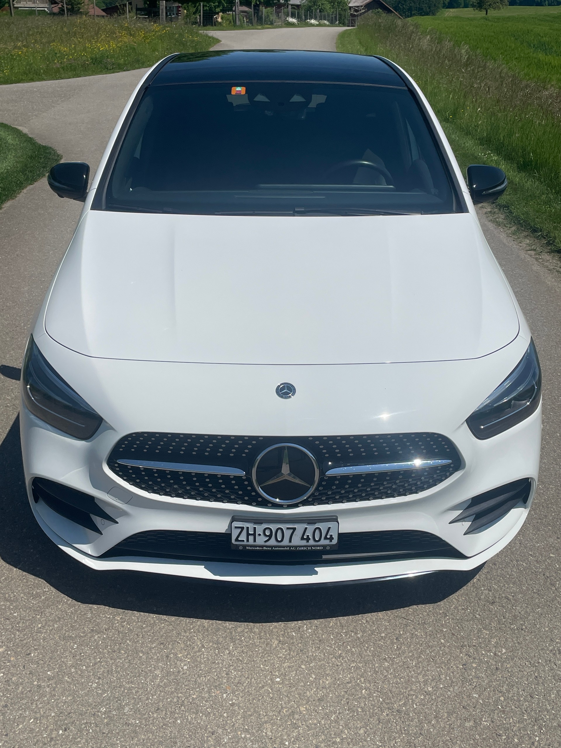 MERCEDES-BENZ B 200 AMG Line 7G-DCT-showroom-element-2