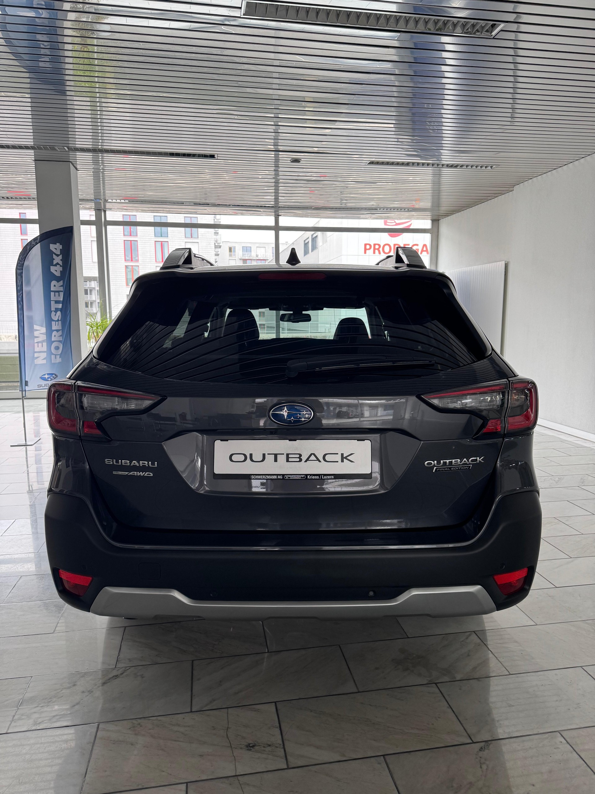 SUBARU Outback 2.5i Final Edition-showroom-element-3