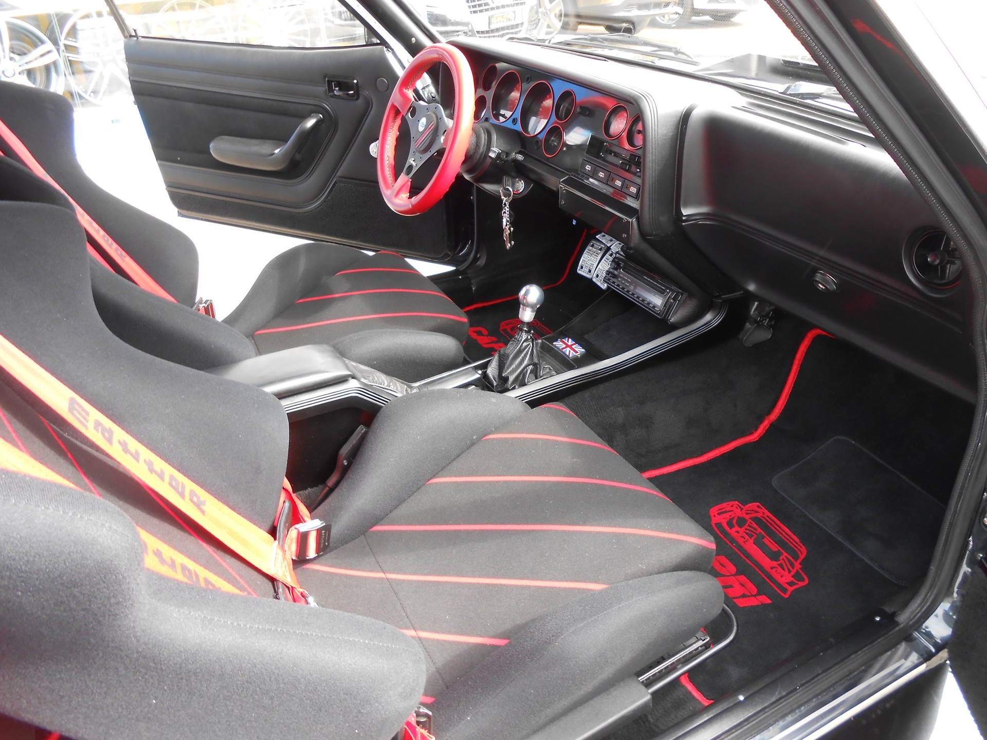 FORD CAPRI RS 3.5 V8-image-13