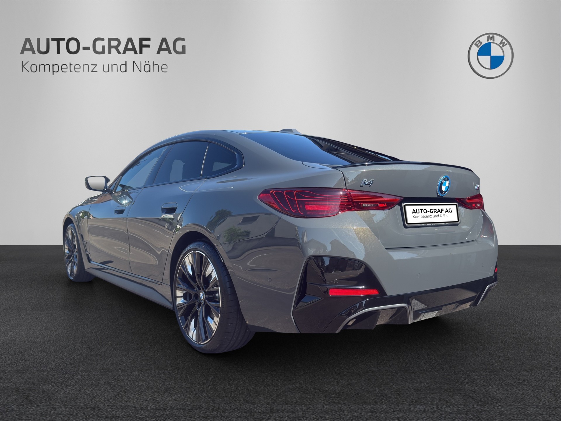 BMW i4 M50 M Sport Pro-showroom-element-2