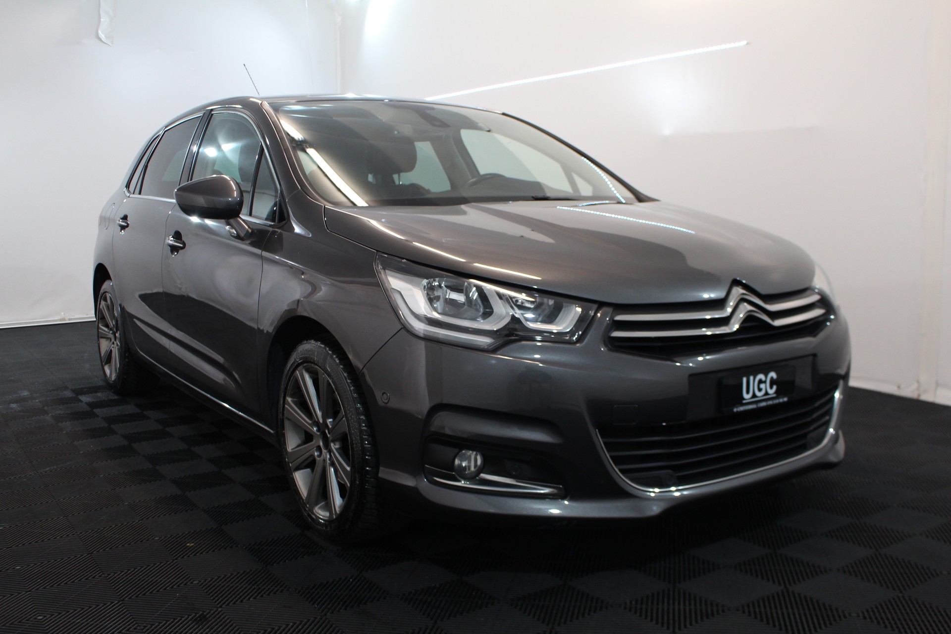 CITROEN C4 1.2 Pure Tech Shine Automatic