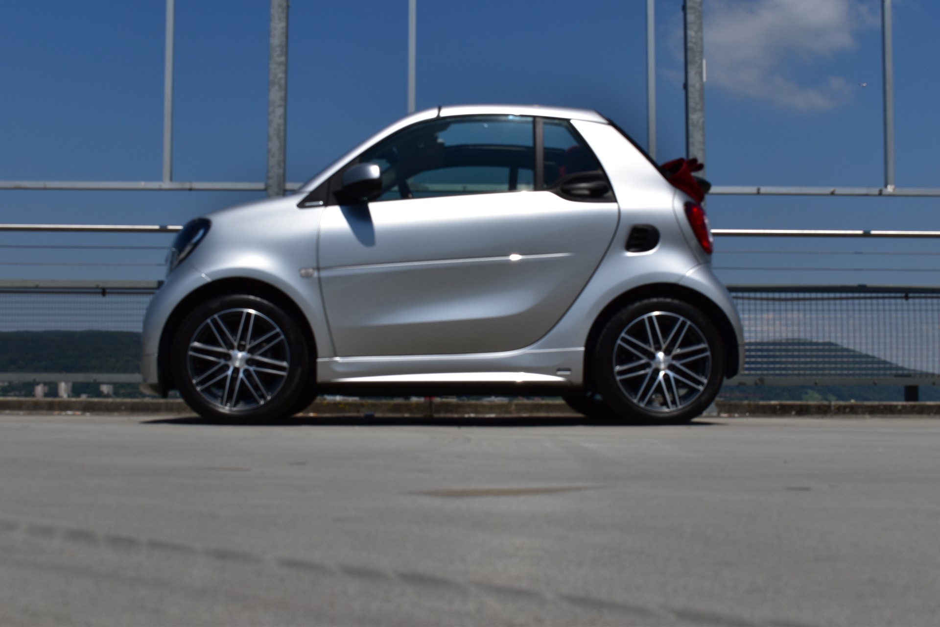 SMART FORTWO BRABUS EDITION TWINMATIC l 90 PS-showroom-element-1