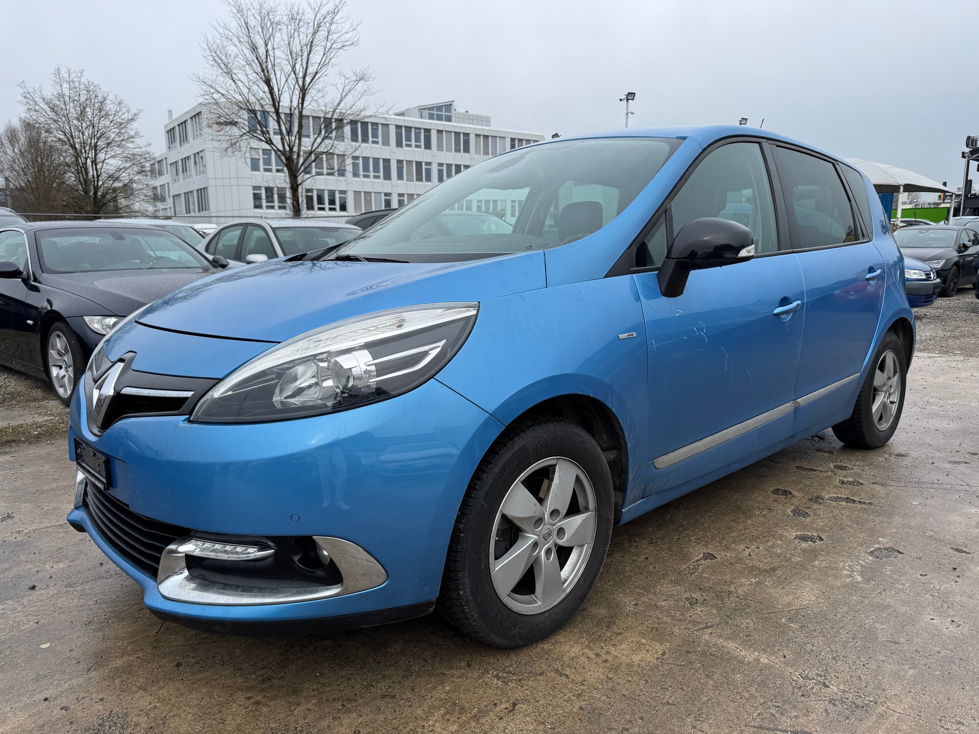 RENAULT Scénic 1.2 16V Turbo Swiss Edition