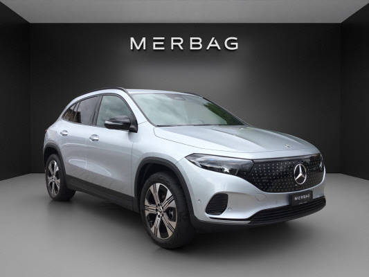 MERCEDES-BENZ EQA 300 4M Swiss Star