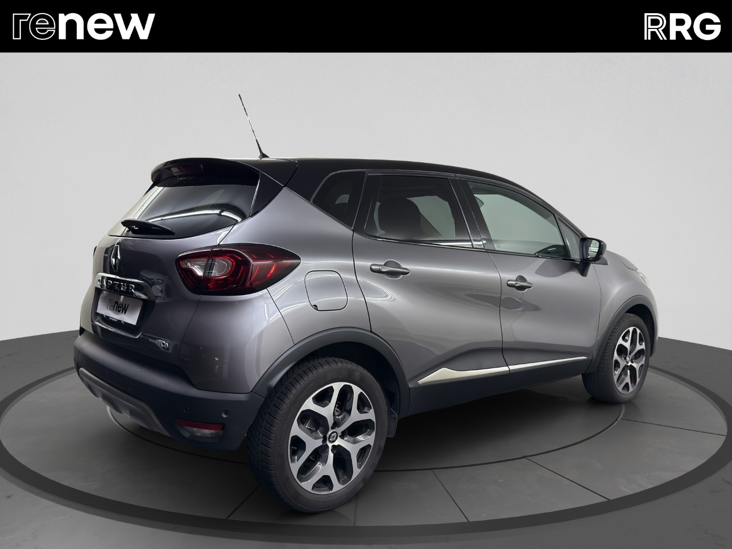 RENAULT Captur 1.2 T 16V Editione One EDC-showroom-element-1