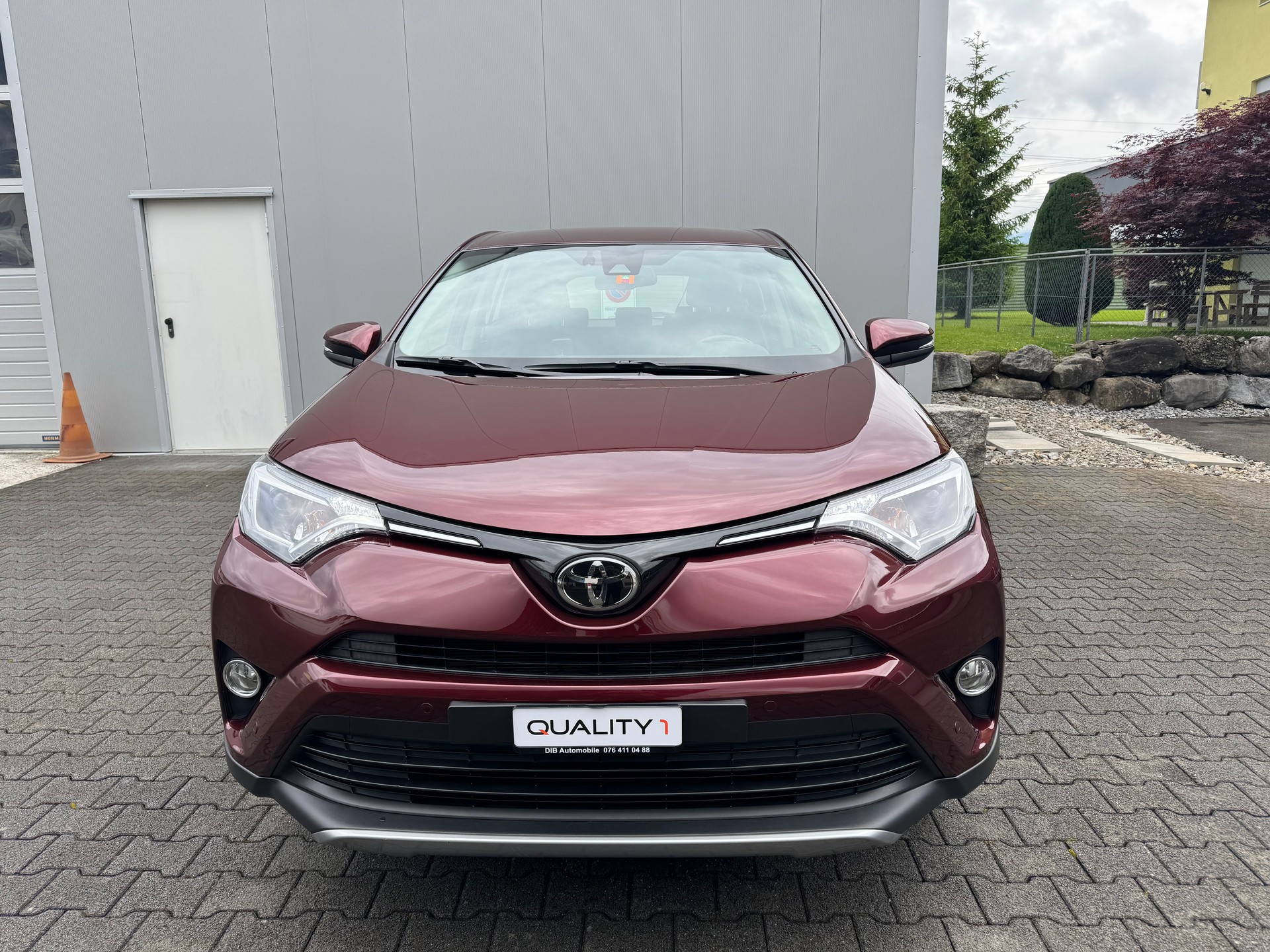 TOYOTA RAV-4 2.0 Sol*TOP ZUSTAND*TOP AUSSTATTUNG*NUR 53000 KM*NAVI*AHK*-showroom-element-2