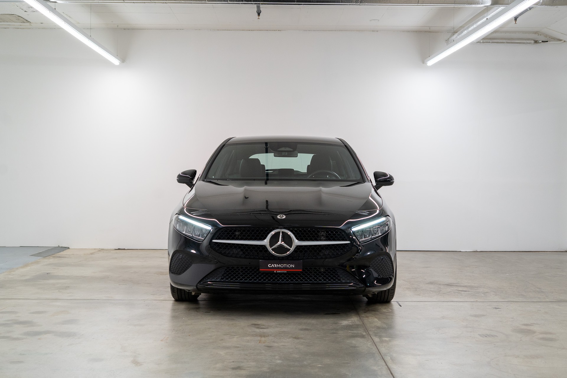 MERCEDES-BENZ A 180 Progressive-showroom-element-1
