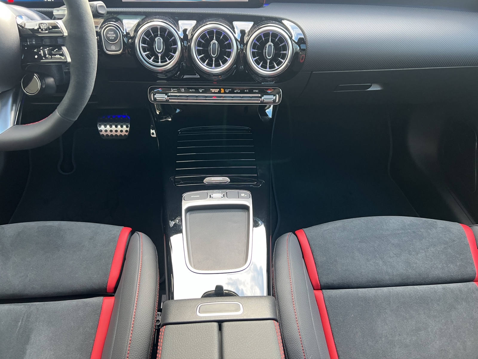 Image MERCEDES-BENZ A-45-AMG A AMG 45 S 4Matic+ 8G-DCT