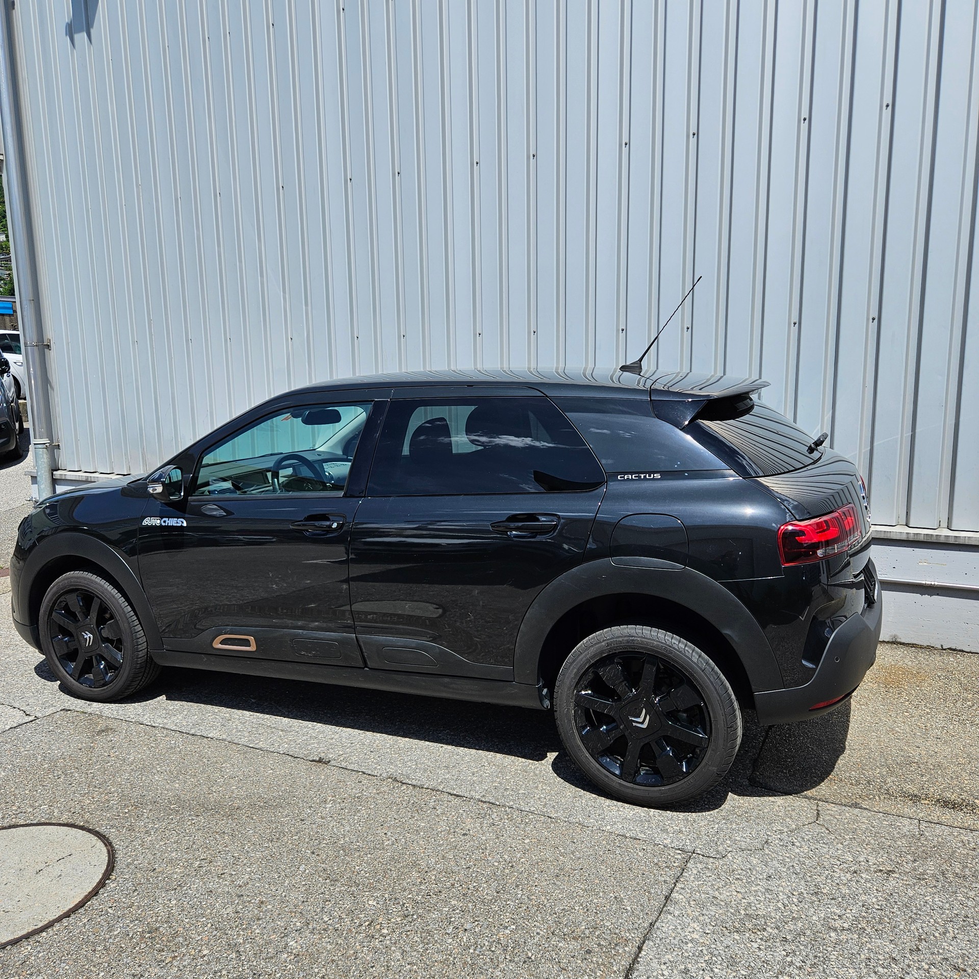 CITROEN C4 Cactus 1.2PT Orig.EAT6-showroom-element-2