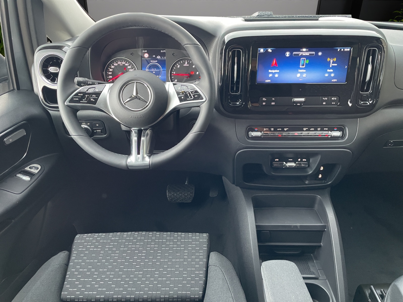 Image MERCEDES-BENZ VITO Vito 116 CDI Lang Tourer 9G-Tronic 4M Select