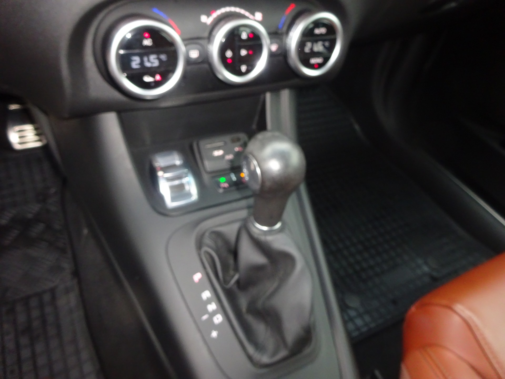 ALFA ROMEO Giulietta 1.4 MultiAir Super TCT-image-13