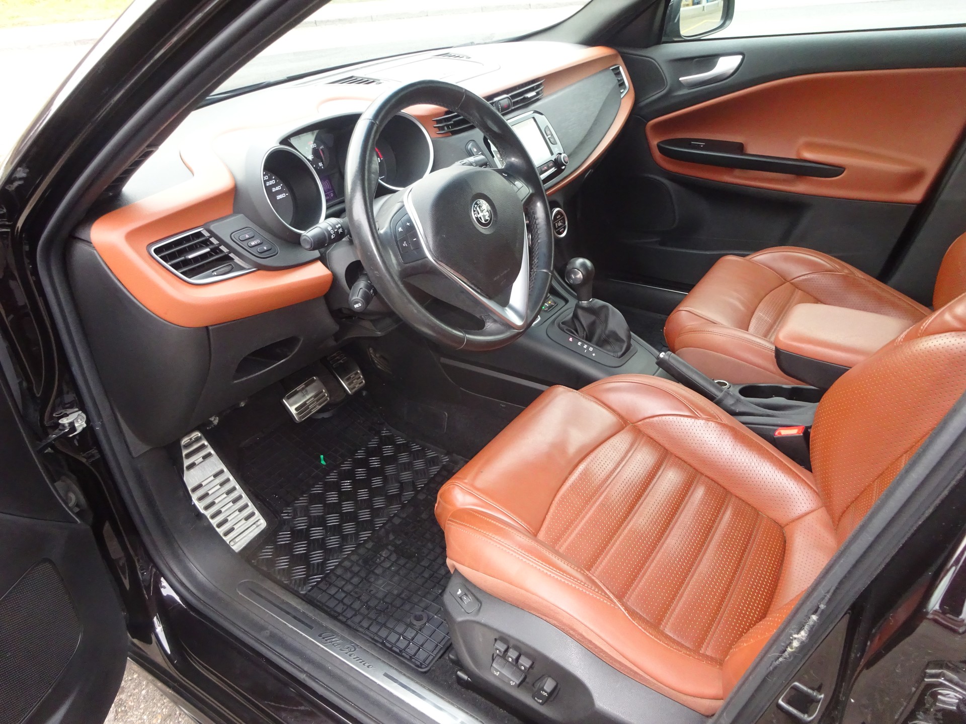 ALFA ROMEO Giulietta 1.4 MultiAir Super TCT-image-11