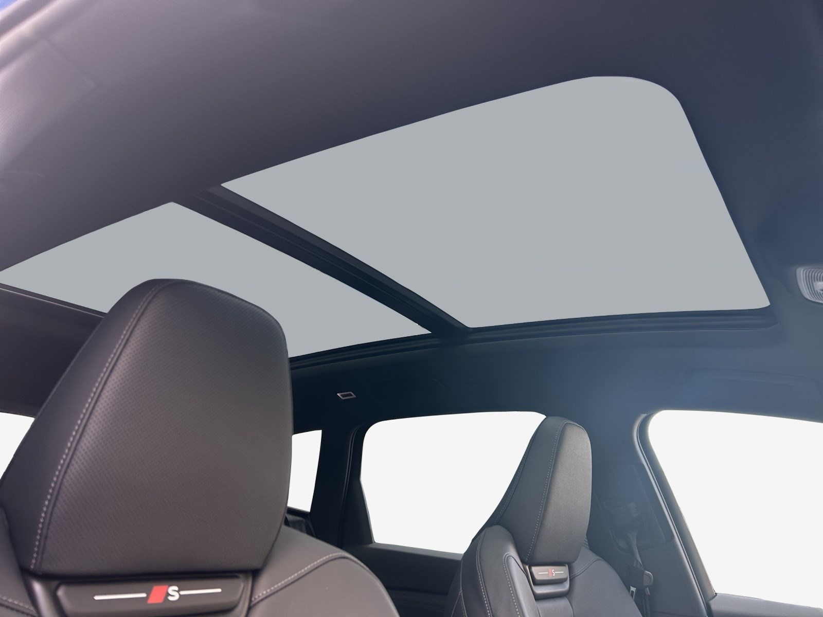 AUDI Q6 e-tron quattro-image-14