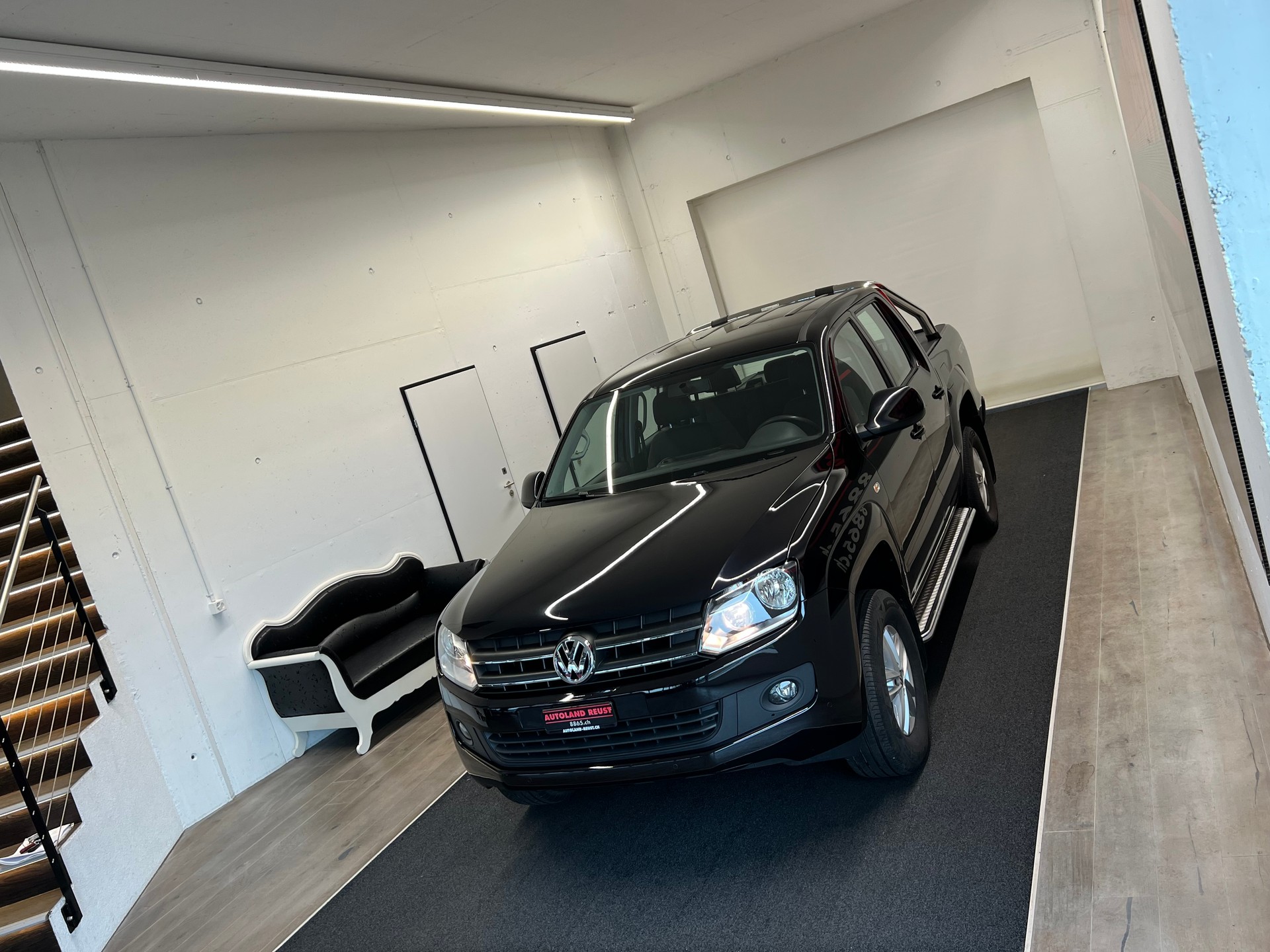 VW Amarok 2.0 TDI Trendline-showroom-element-3
