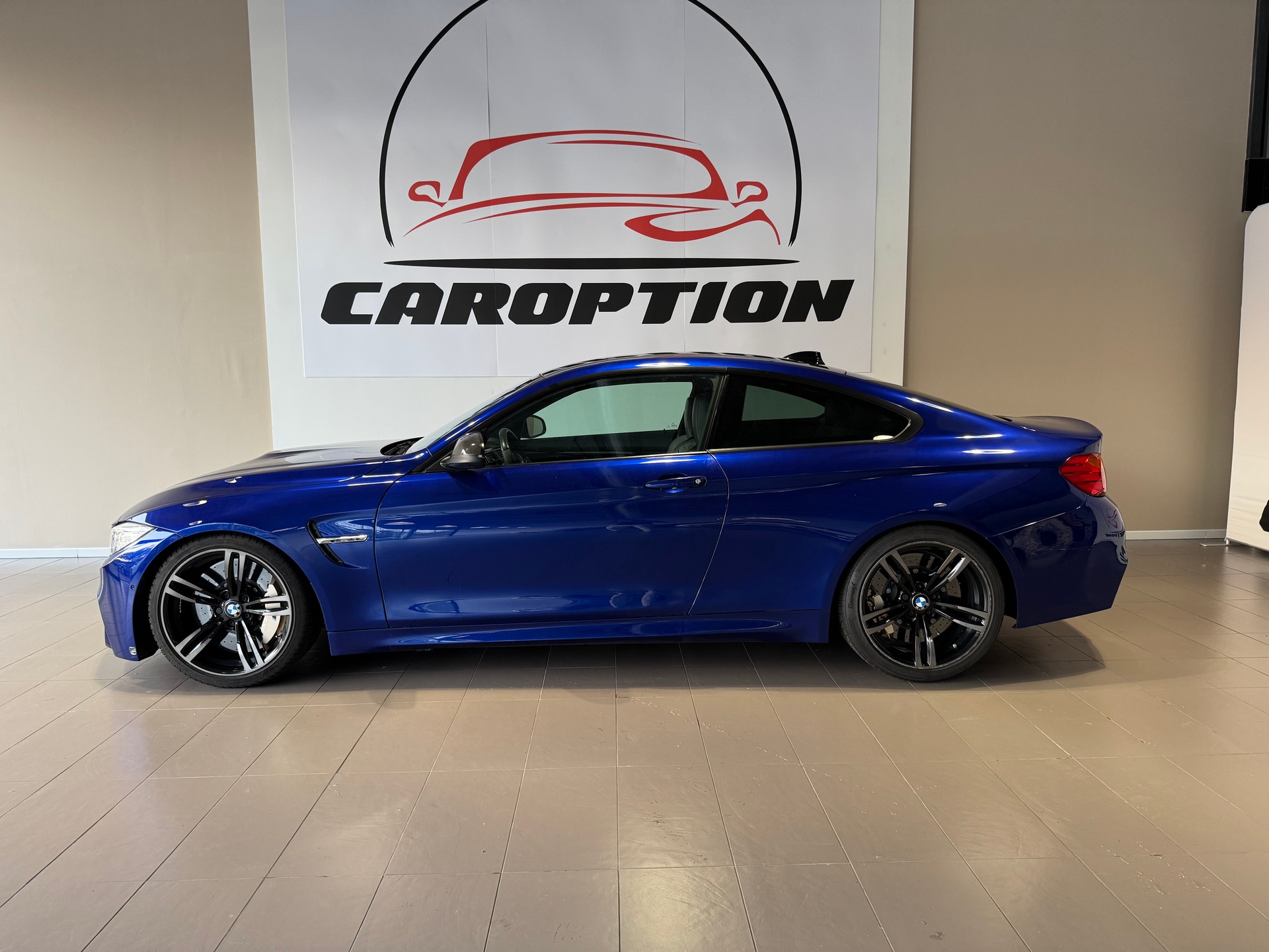 BMW M4 Coupé DKG