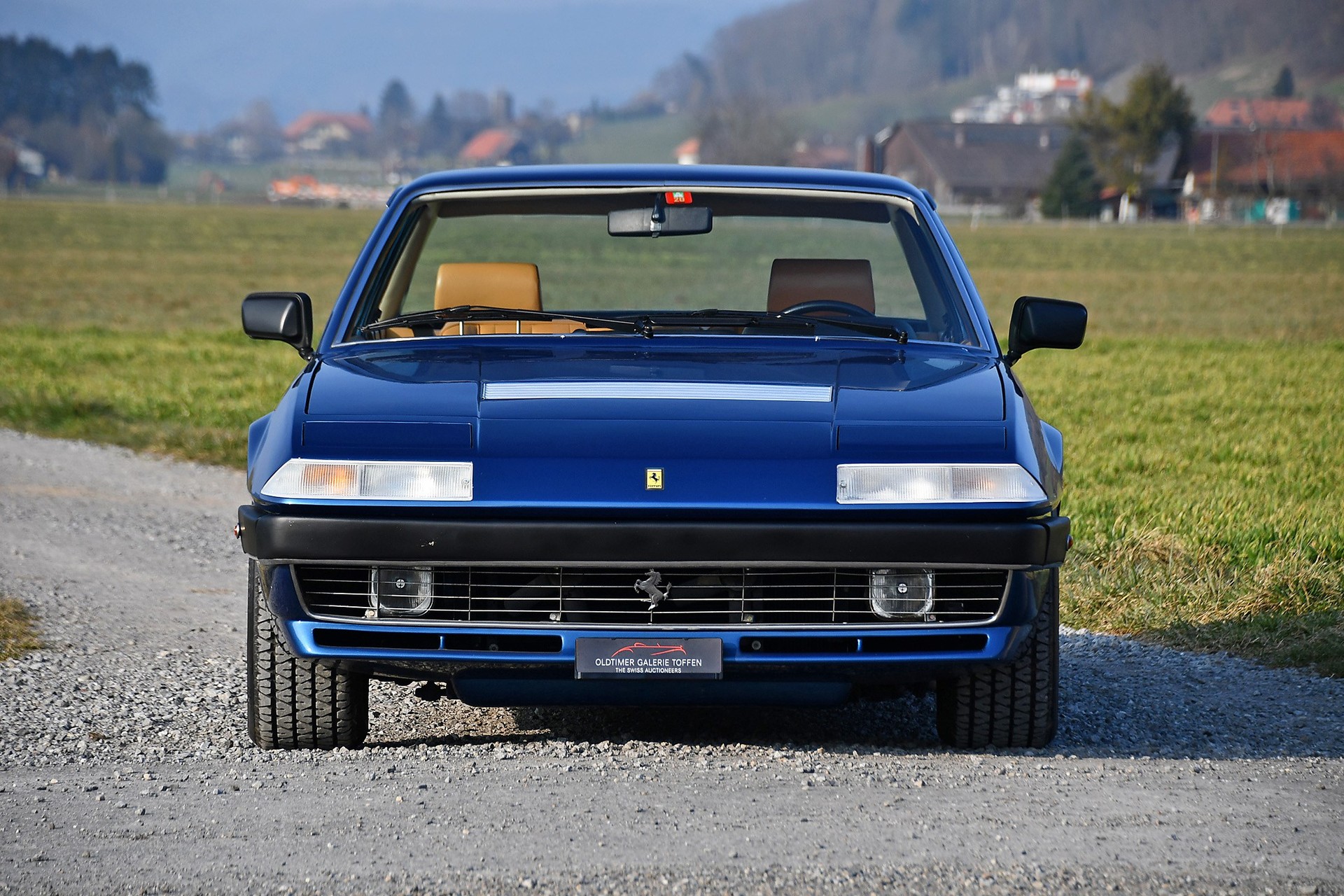 FERRARI 400 i-image-2