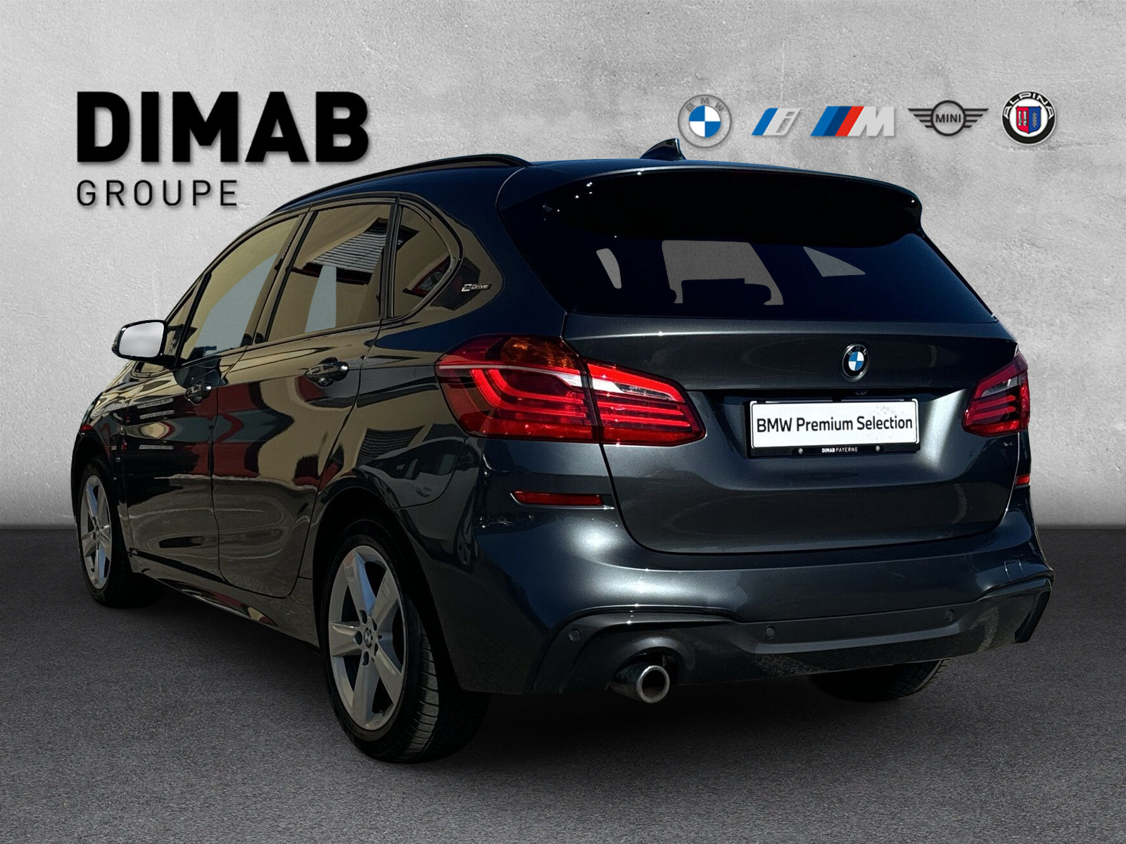 BMW 225xe iPerformance Active Tourer Steptronic M Sport-showroom-element-2