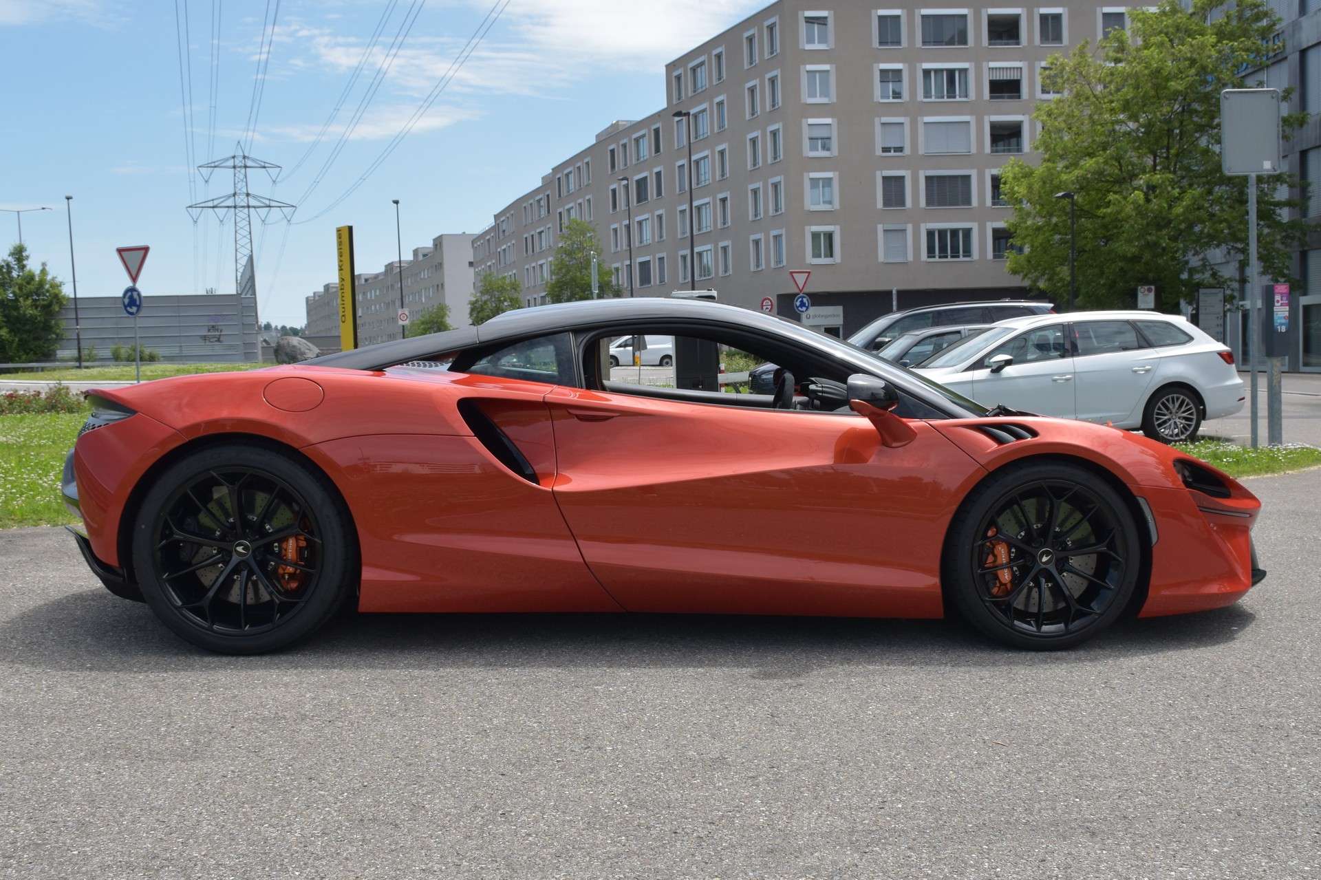 McLAREN ARTURA 3.0 V6 Performance-image-8
