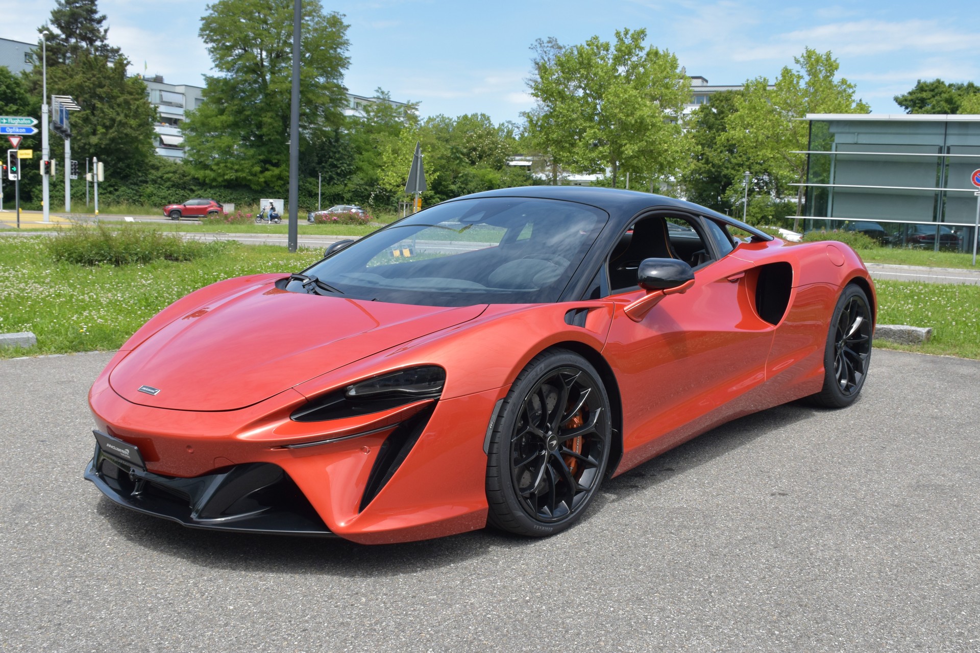 McLAREN ARTURA 3.0 V6 Performance-showroom-element-2