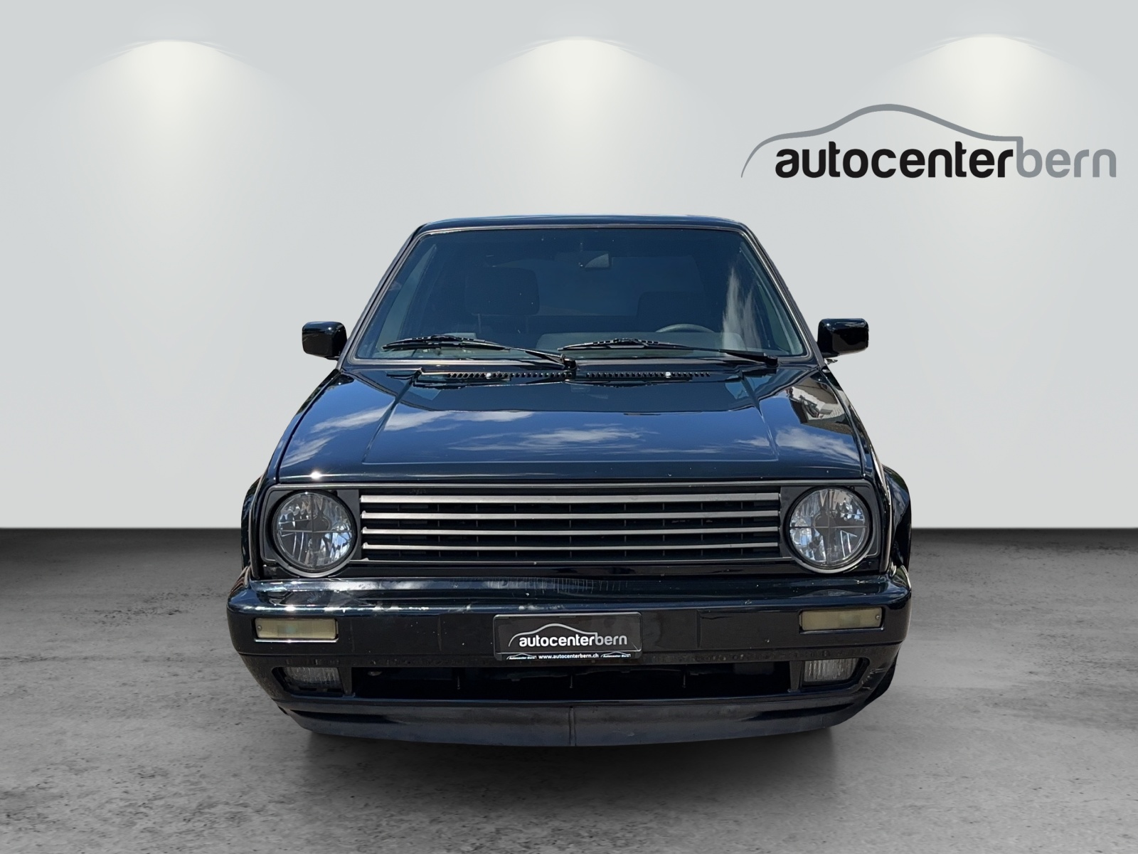 VW Golf 1800 GTI G60-showroom-element-1