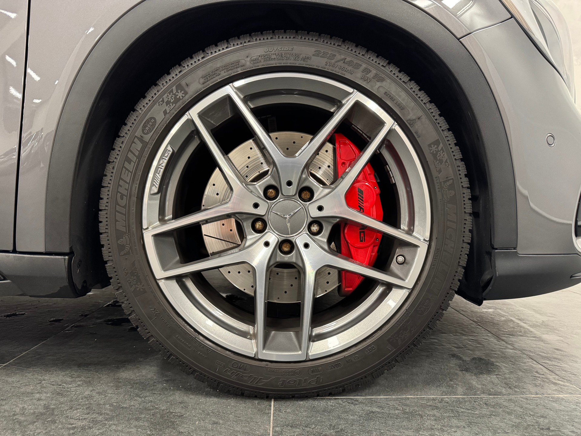 MERCEDES-BENZ GLA 45 AMG 4Matic 7G-DCT-image-10