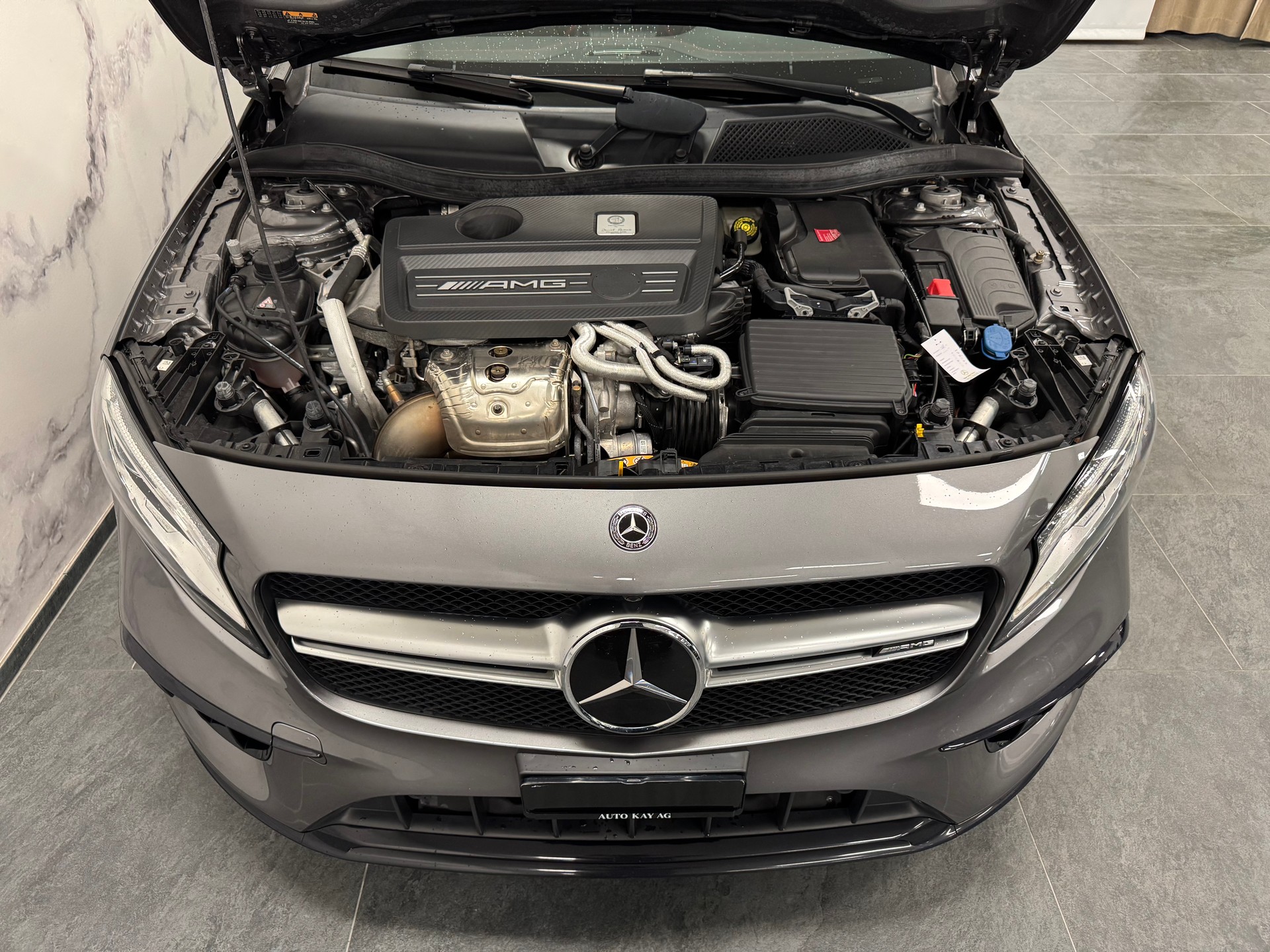 MERCEDES-BENZ GLA 45 AMG 4Matic 7G-DCT-image-9