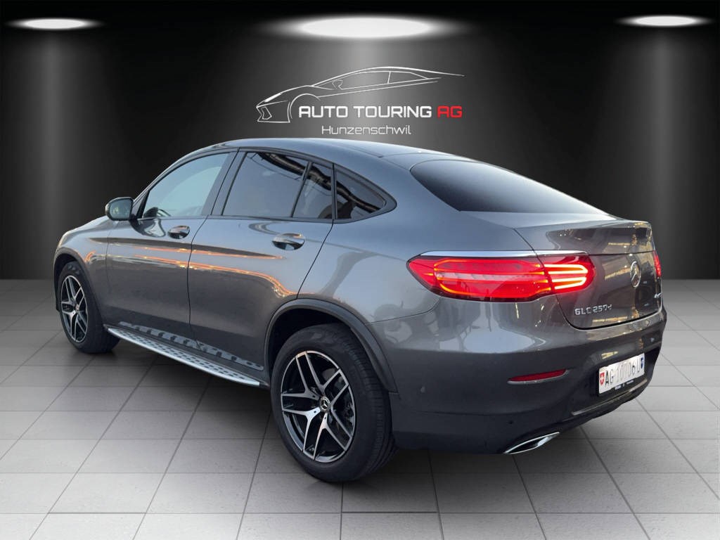 MERCEDES-BENZ GLC 250 d AMG Line 4m Coupé-image-4