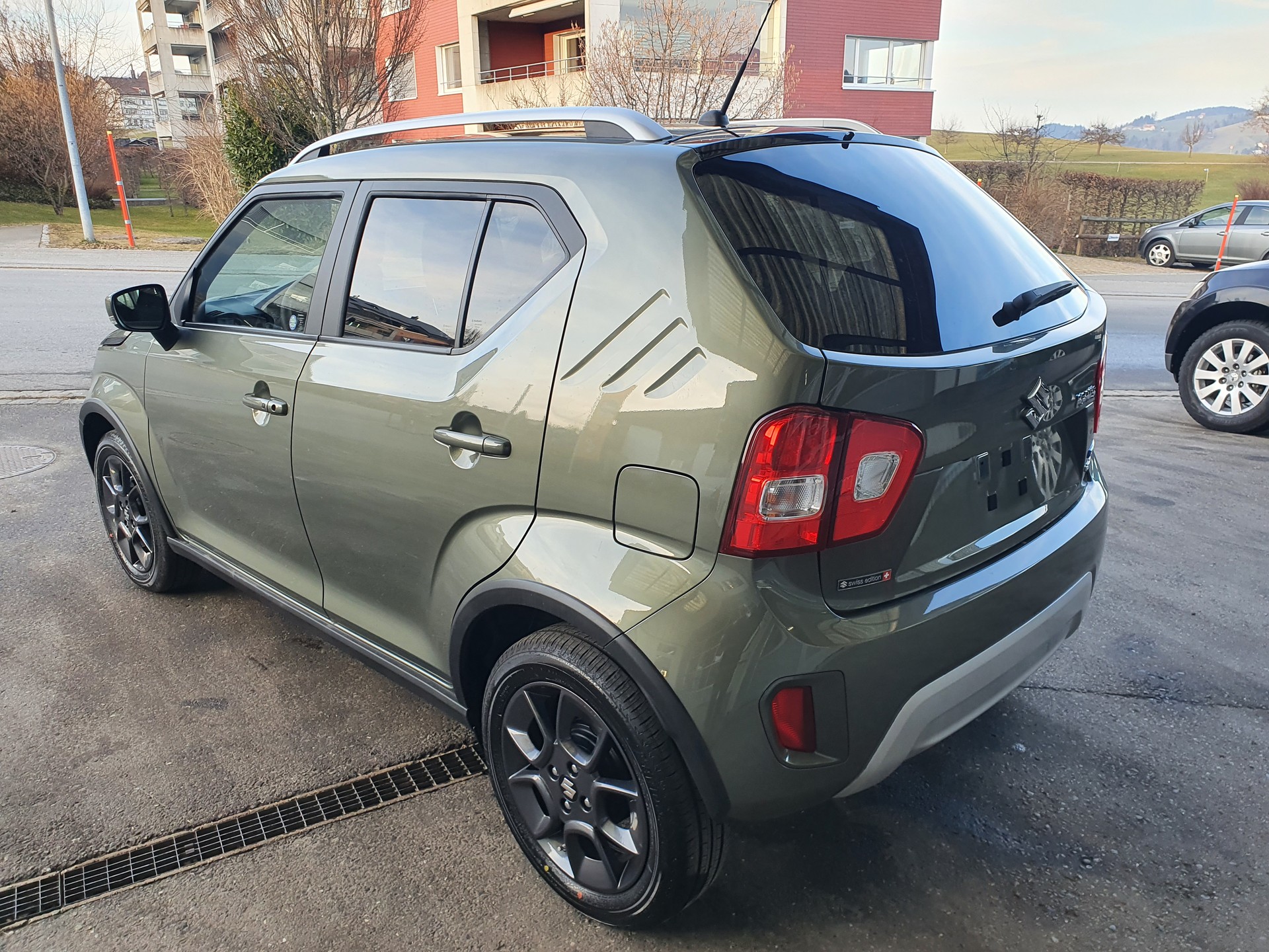SUZUKI Ignis 1.2i Compact Top Hybrid 4x4-showroom-element-2