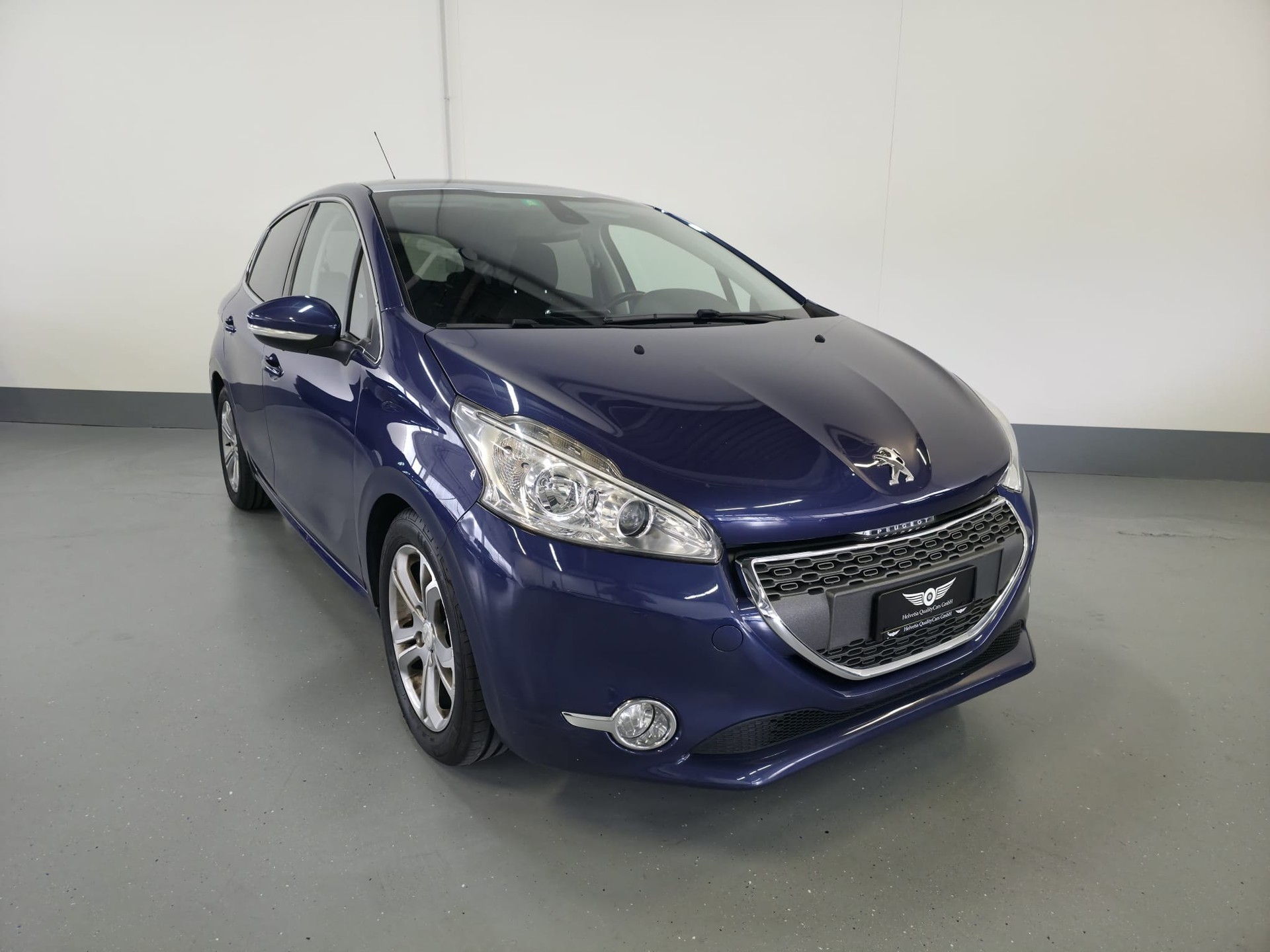 PEUGEOT 208 1.6 VTI Allure-showroom-element-3