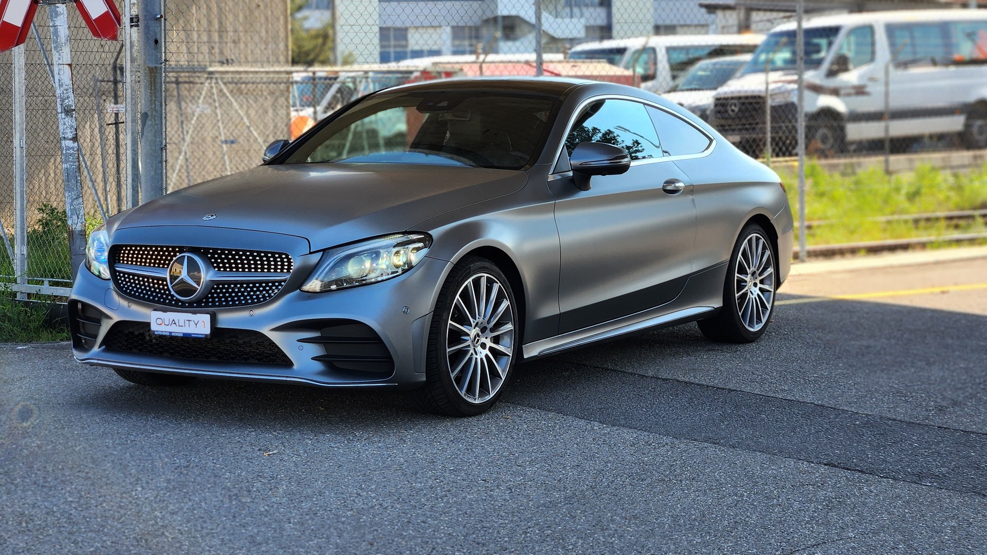 MERCEDES-BENZ C 200 Coupé 4Matic 9G-Tronic-showroom-element-2