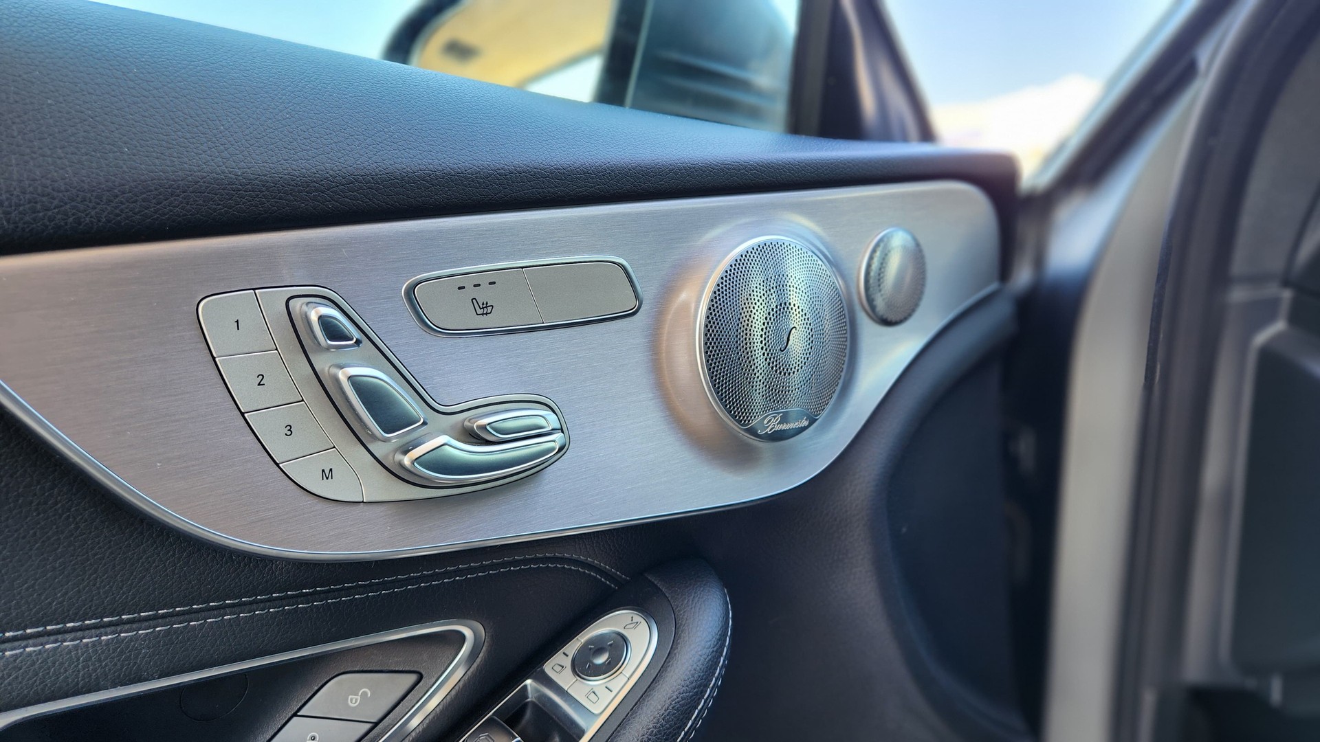 MERCEDES-BENZ C 200 Coupé 4Matic 9G-Tronic-image-11