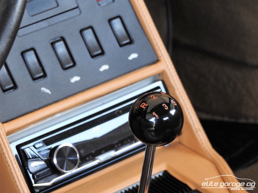 FERRARI Mondial 3.4 T-image-13
