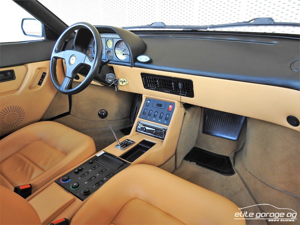 FERRARI Mondial 3.4 T-image-11