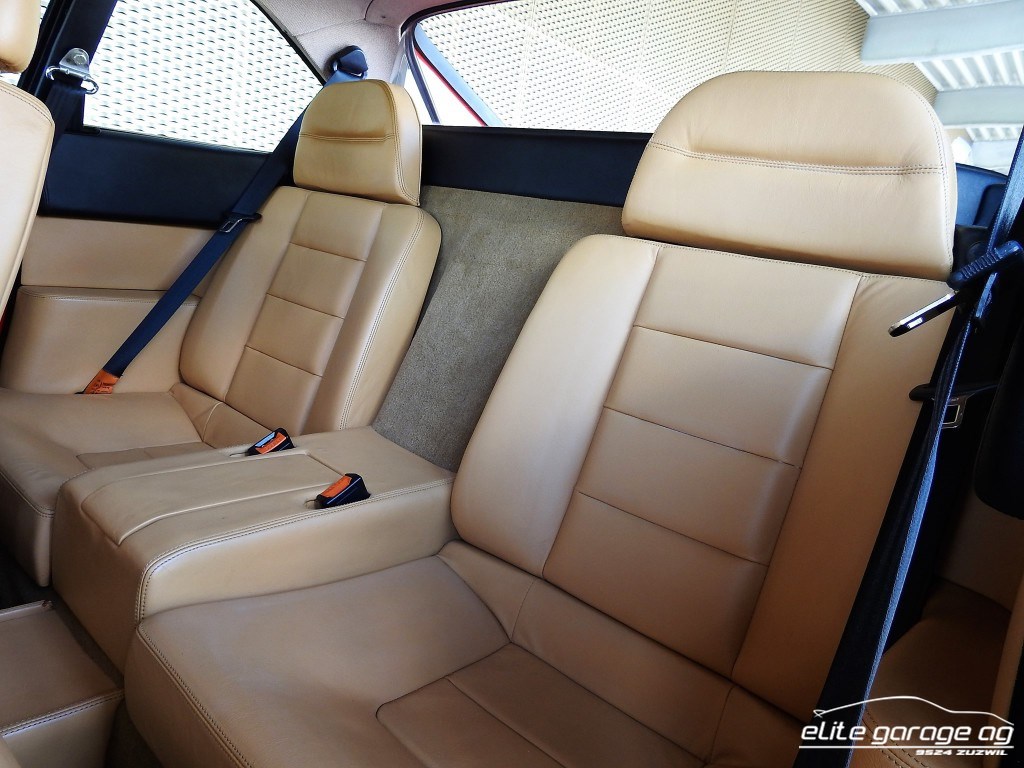 FERRARI Mondial 3.4 T-image-12