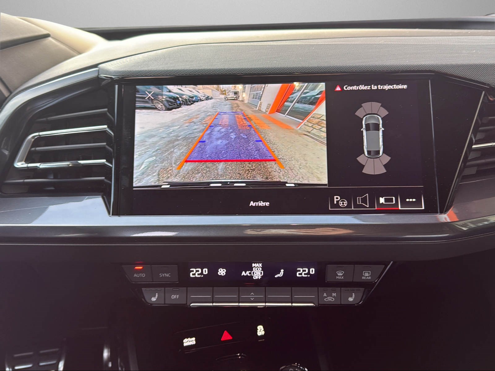 AUDI Q4 Sportback e-tron 55 quattro-image-10