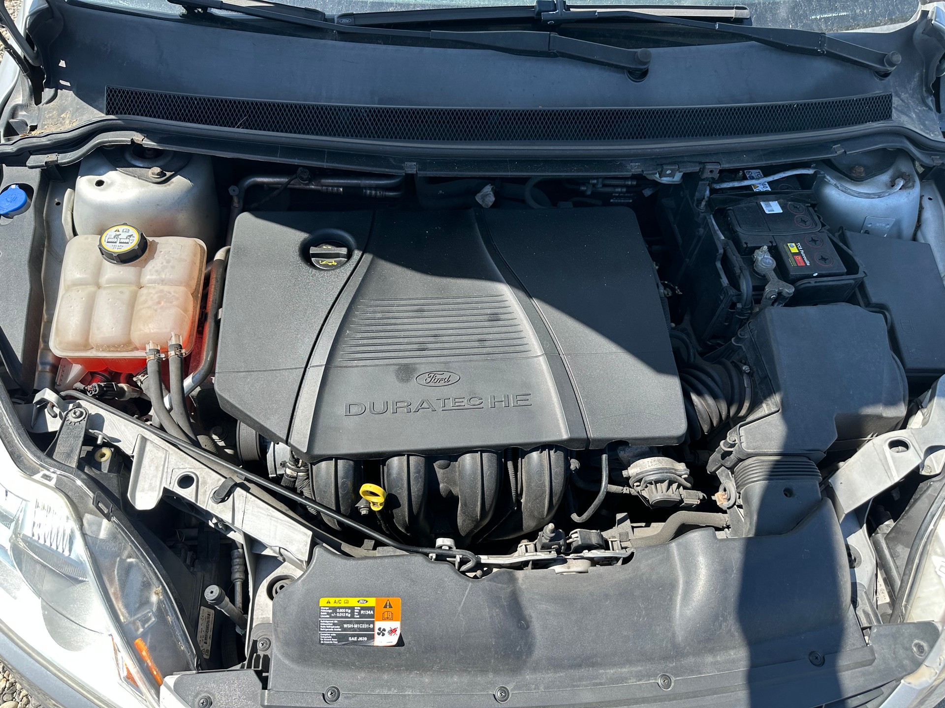FORD Focus 1.8i Flexifuel Titanium-image-7