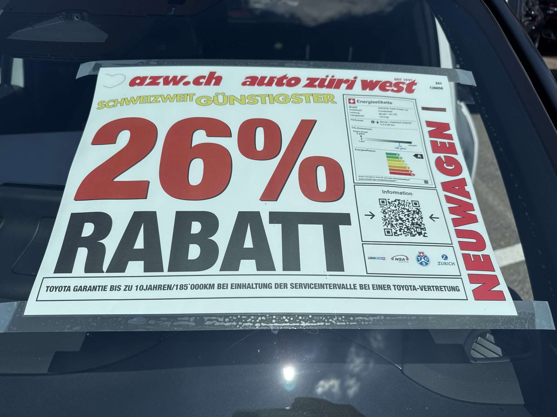 TOYOTA Yaris Cross 1.5 TeamPlayer e-CVT-Automat-showroom-element-3