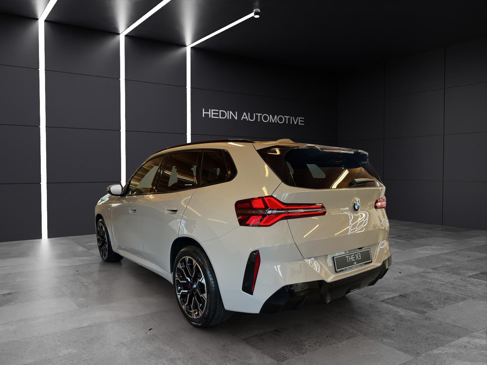 BMW X3 20d xDrive-showroom-element-2