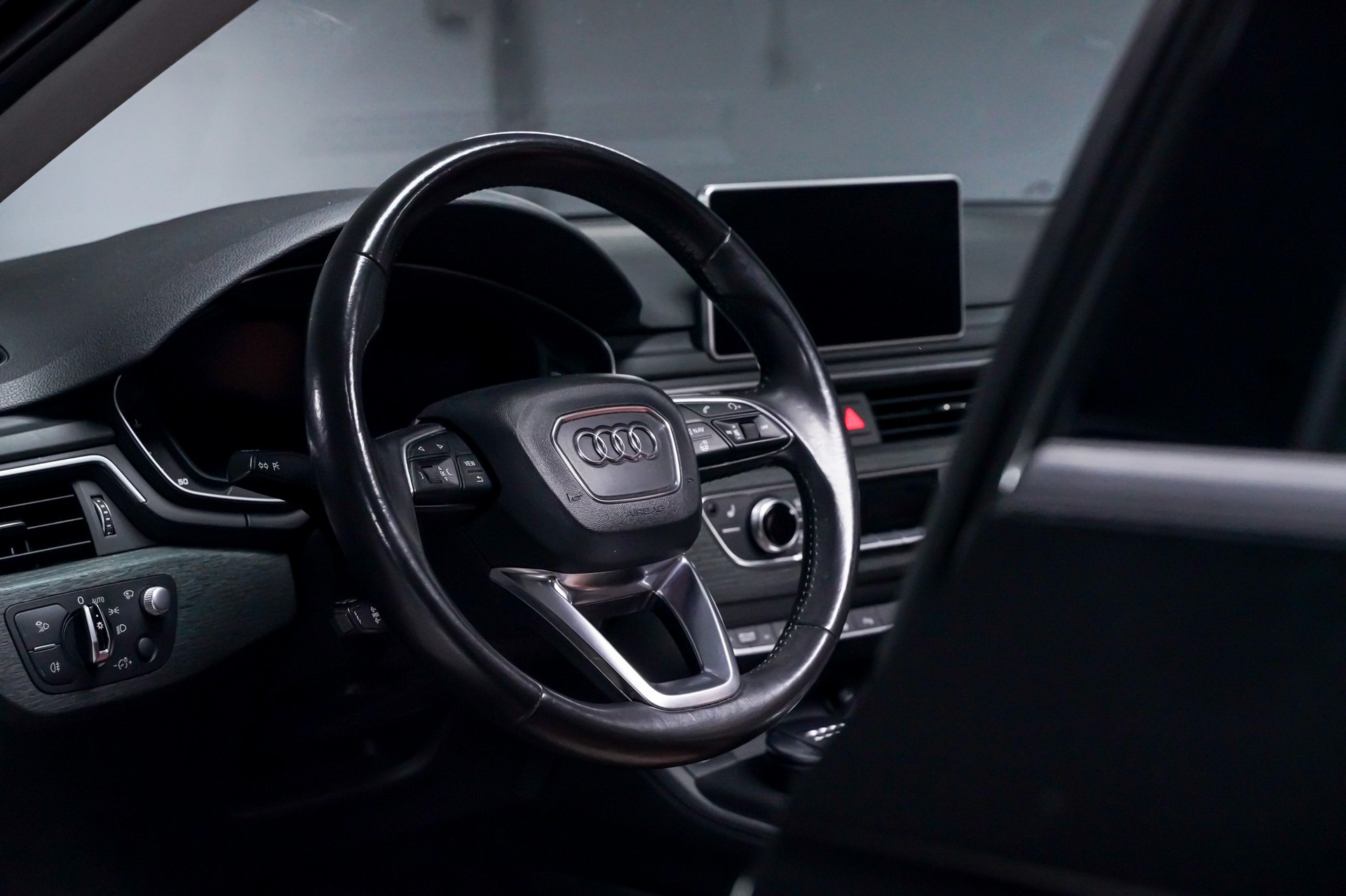 AUDI A4 allroad 3.0 TDI quattro tiptronic-image-5