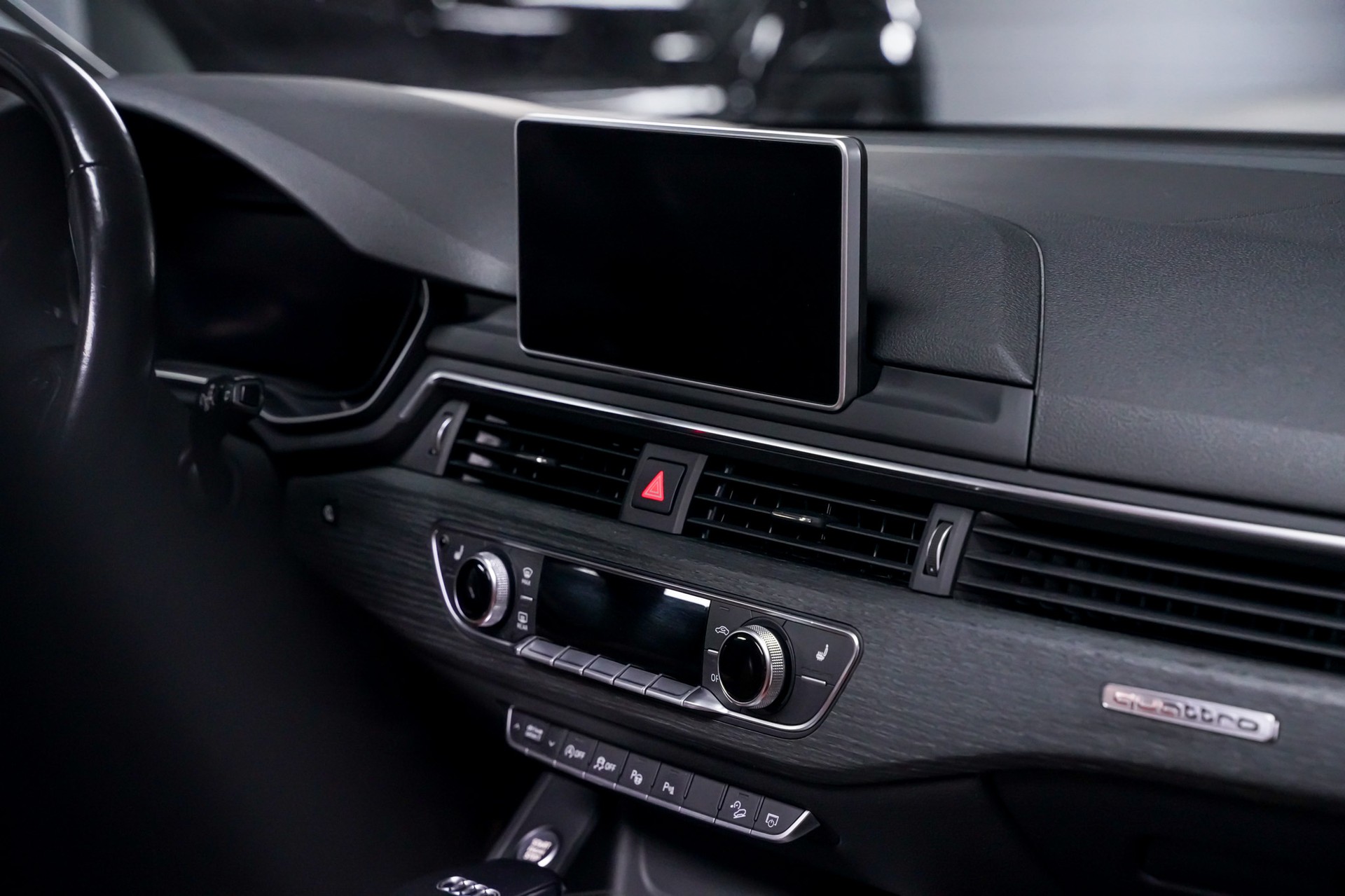 AUDI A4 allroad 3.0 TDI quattro tiptronic-image-14